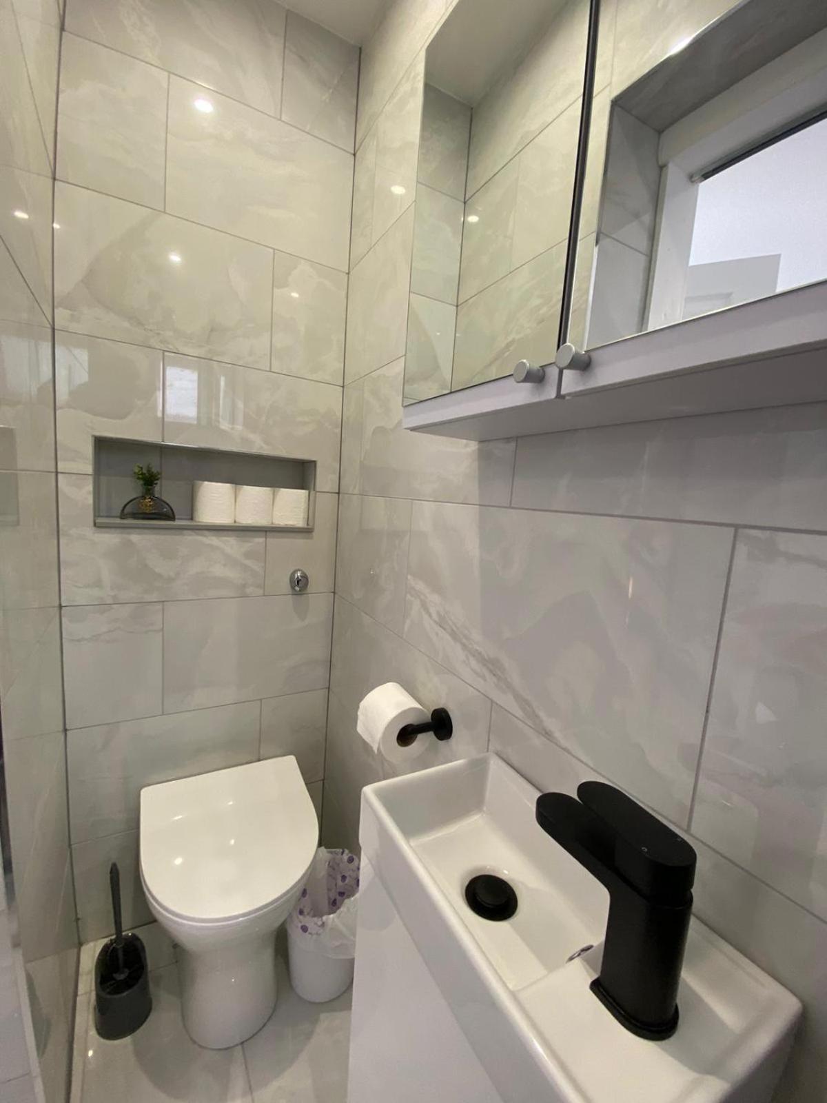 Сasa de vacaciones Beautiful Newly Renovated House Sleeps 6 People, Only 12 Minutes By Tube To Oxford Circus