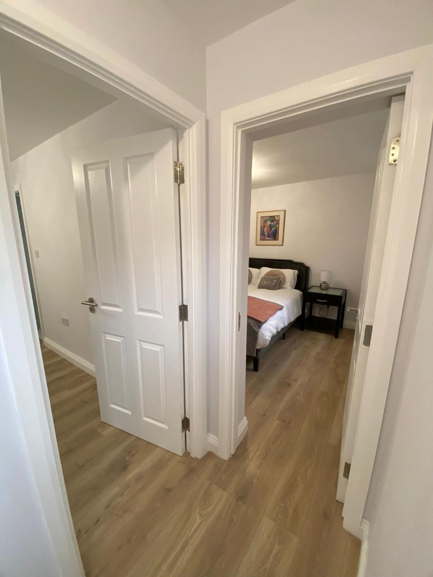 Beautiful Newly Renovated House Sleeps 6 People, Only 12 Minutes By Tube To Oxford Circus Сasa de vacaciones Londres