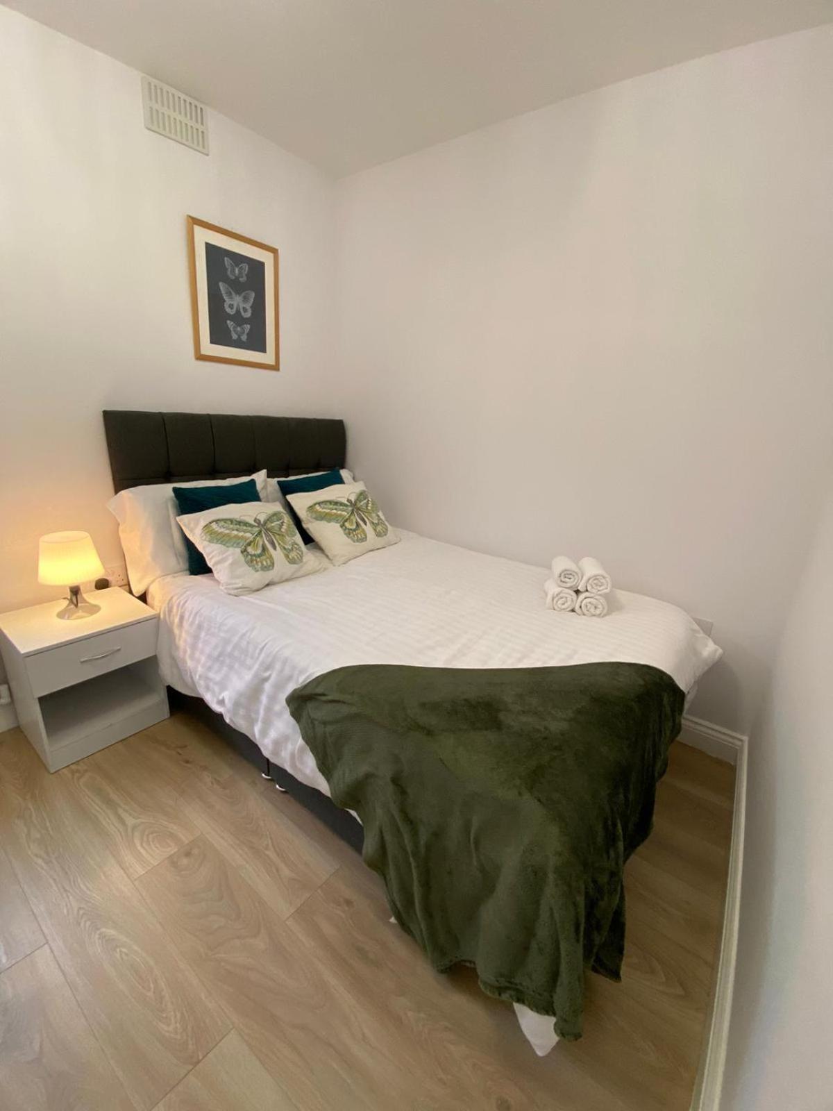 Beautiful Newly Renovated House Sleeps 6 People, Only 12 Minutes By Tube To Oxford Circus Сasa de vacaciones *