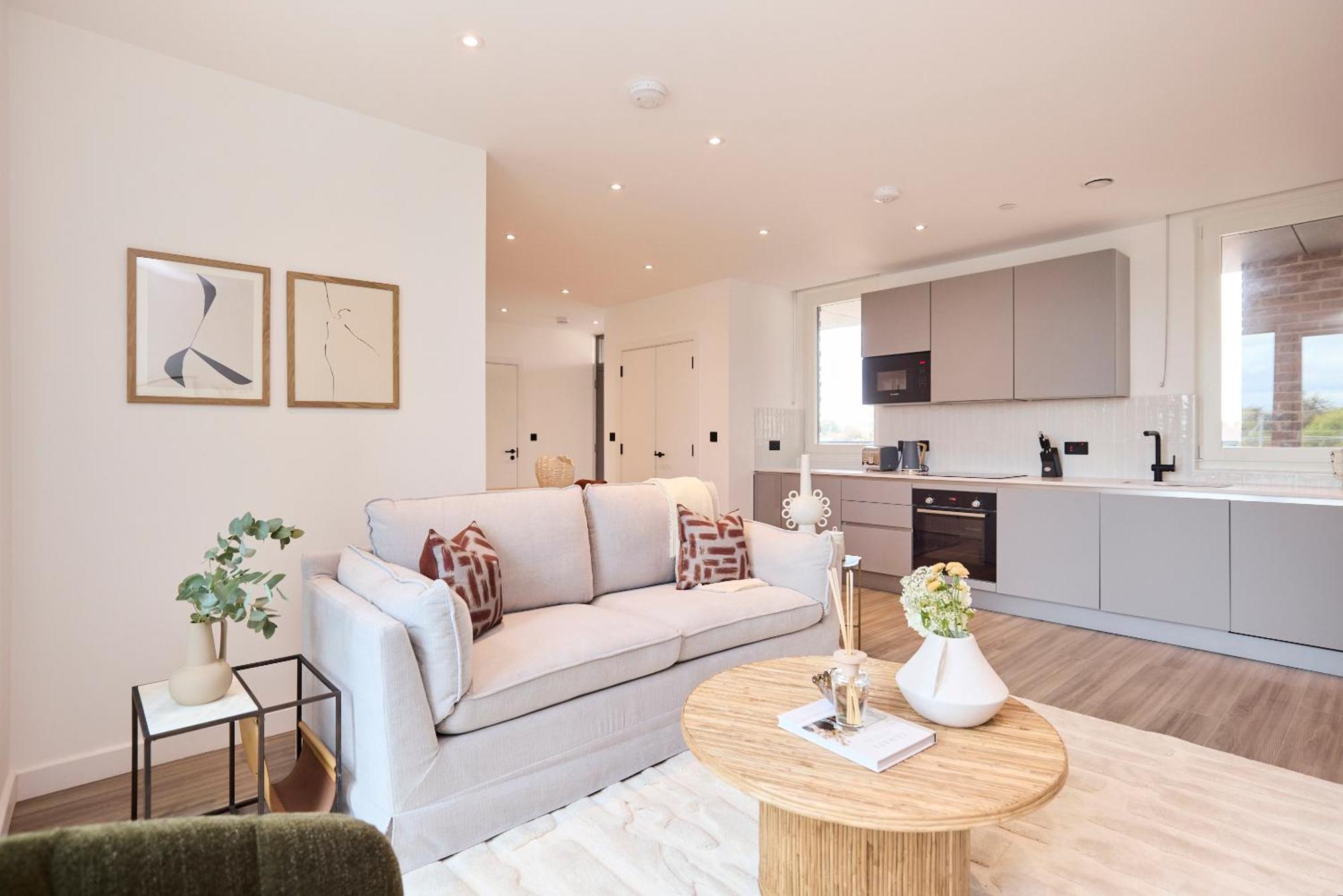The Tottenham Paradise - Ravishing 2bdr Flat With Balcony