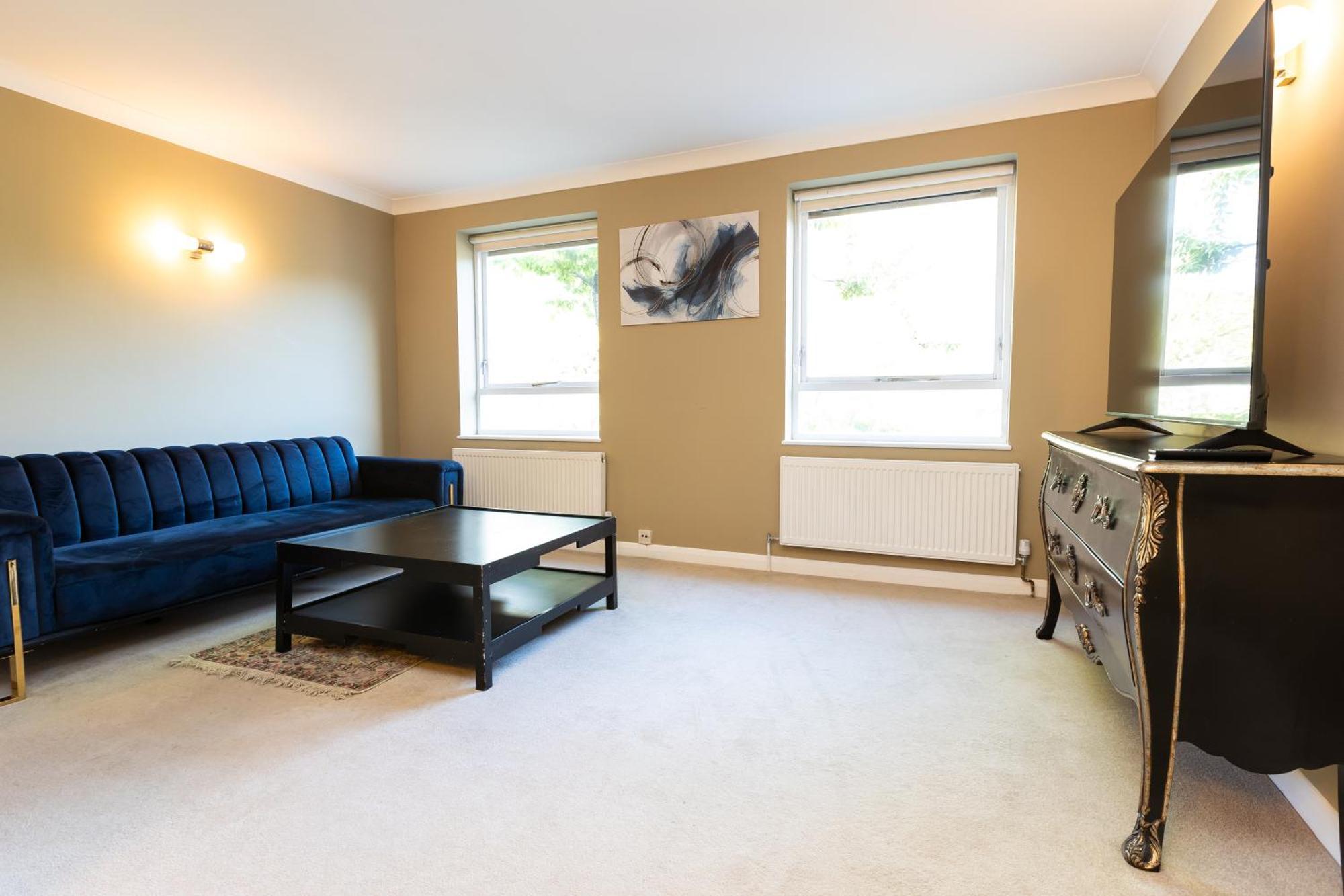 Centrally Located 5br Flat Wparking, Maida Vale Hébergement de vacances *