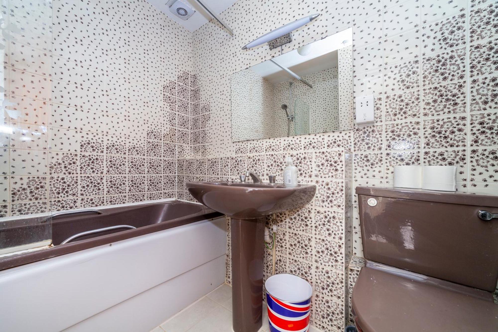Centrally Located 5br Flat Wparking, Maida Vale Londres