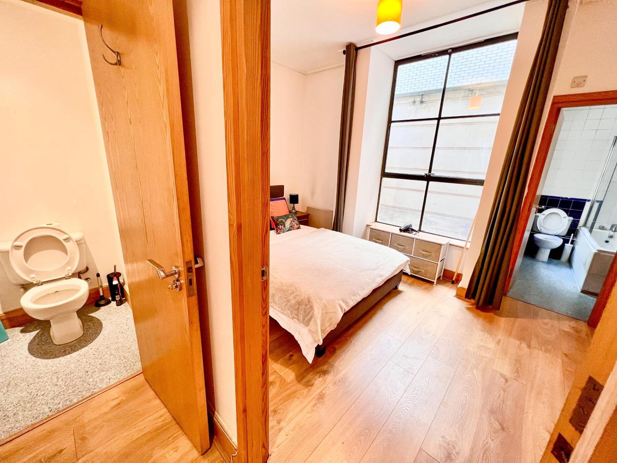 Excellent Entire Between St Pauls Cathedral And Covent Garden Apartamento