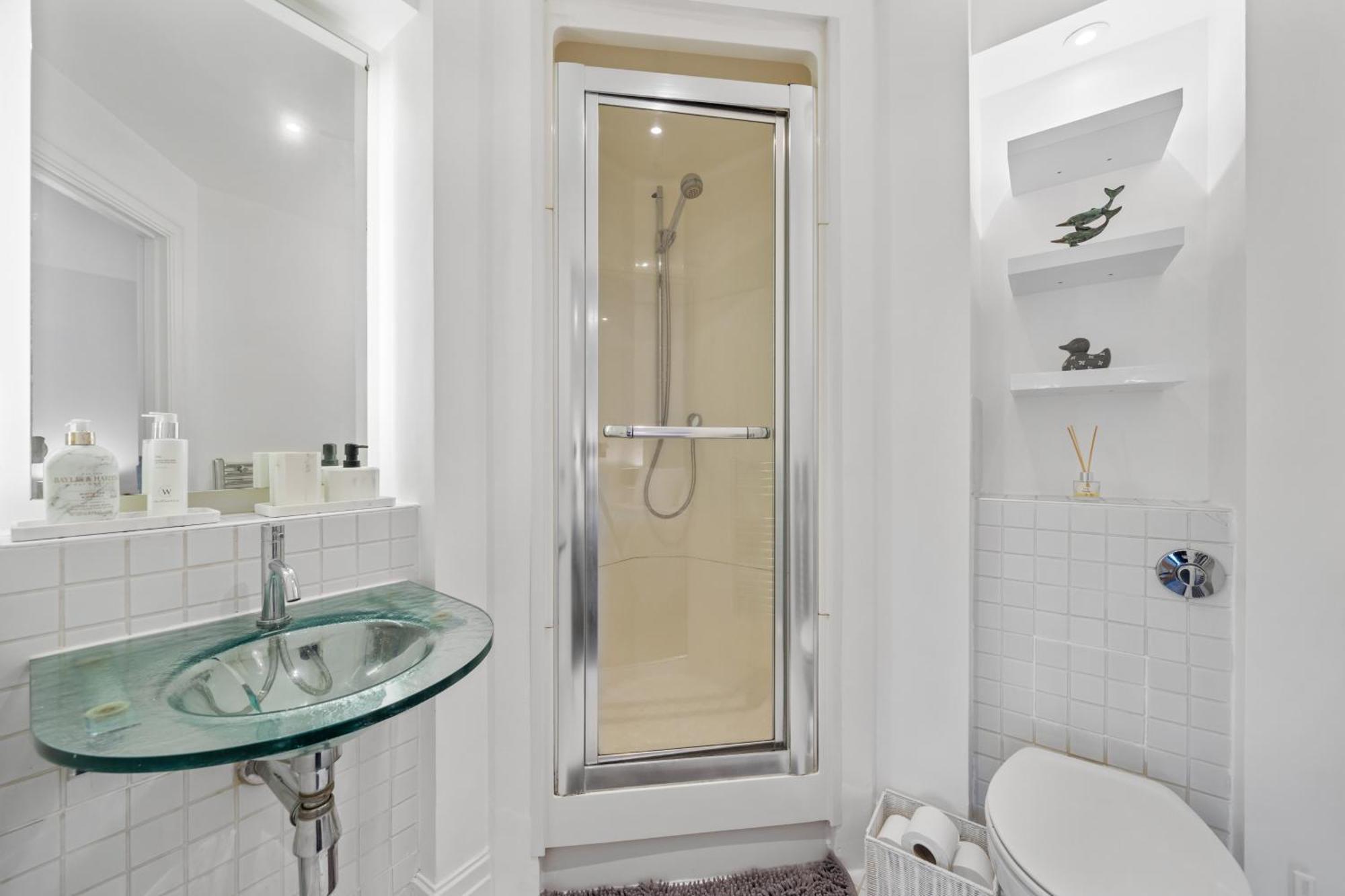 2 Bedroom In Hoxton Square, Shoreditch, London, N1 Apartamento