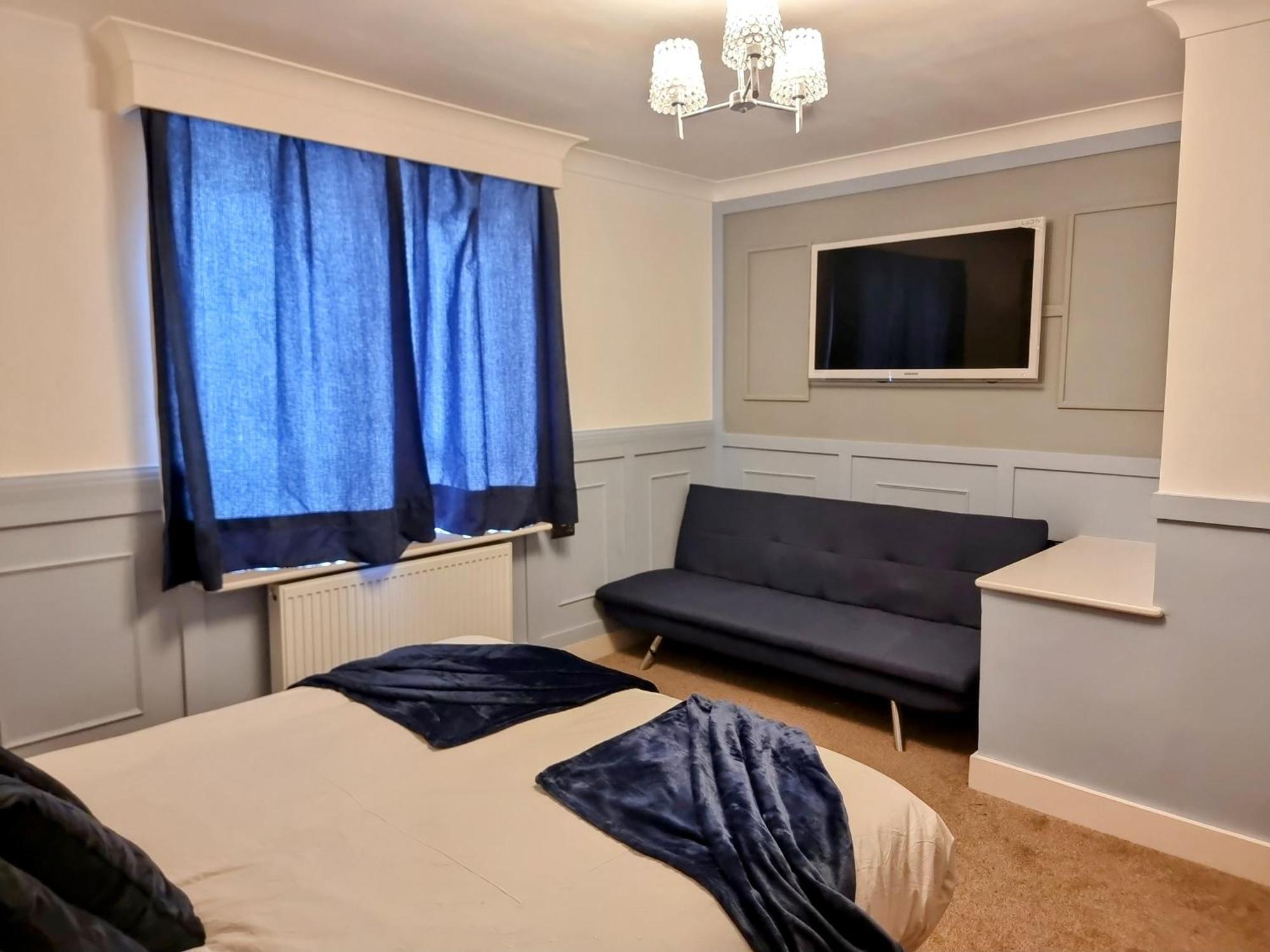 2 Bed Entire House In London Easy Acces To London * London