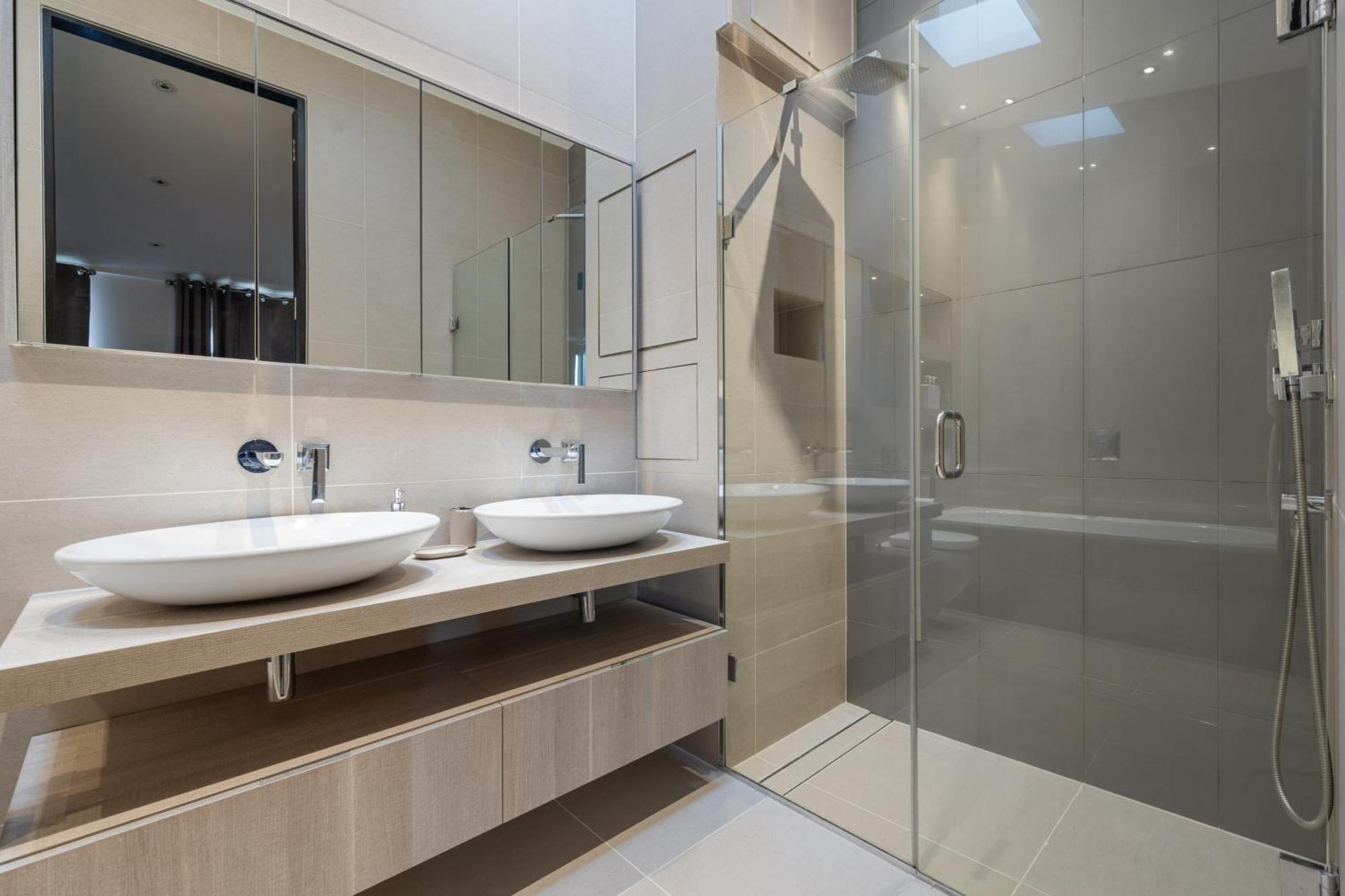 Unique Large, Luxury & Stylishtownhouse 5br Appartement