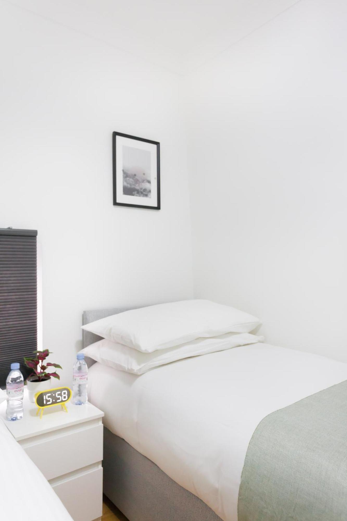 Studio9 - Next To Emirates Stadium - Budget With Shared Bathroom Londres