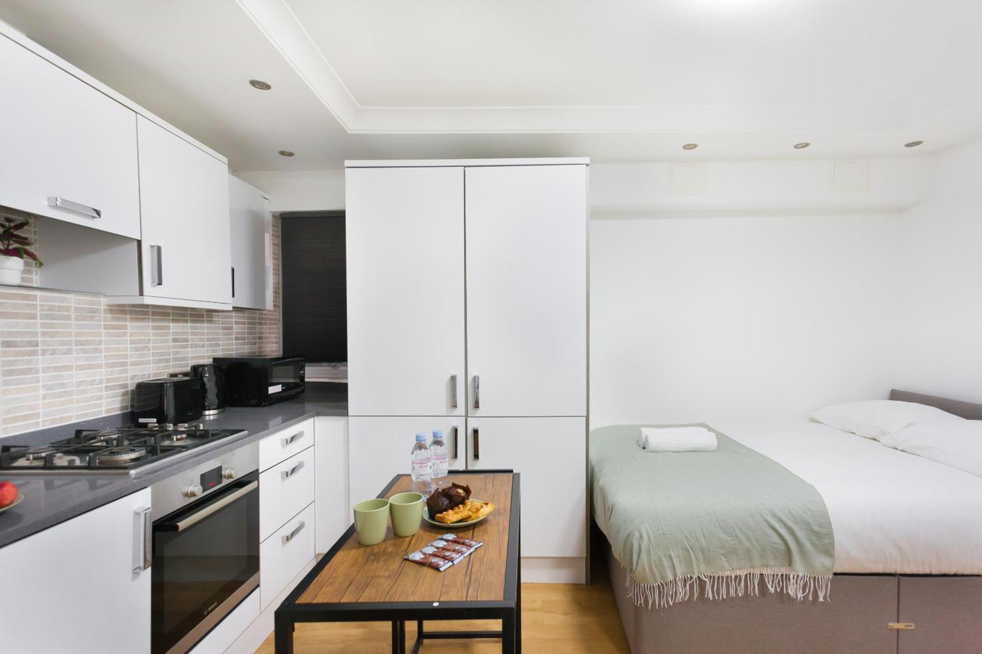 Casa de hóspedes Studio9 - Next To Emirates Stadium - Budget With Shared Bathroom