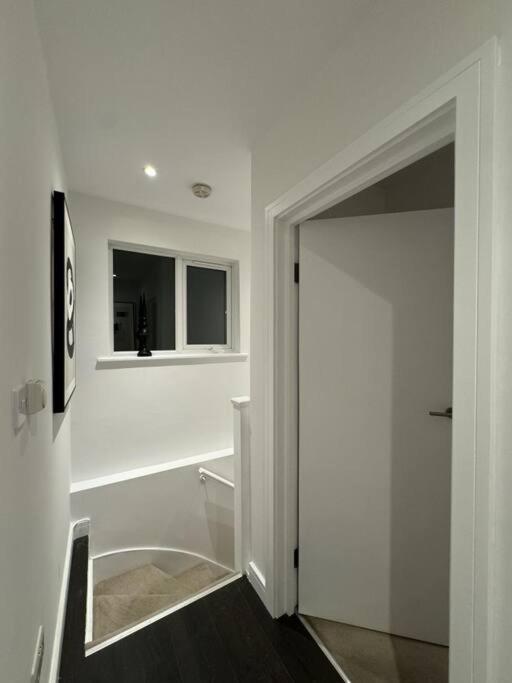 Appartement Luxxe 2br 2ba Duplex 5 Mins From Hither St - 65c *