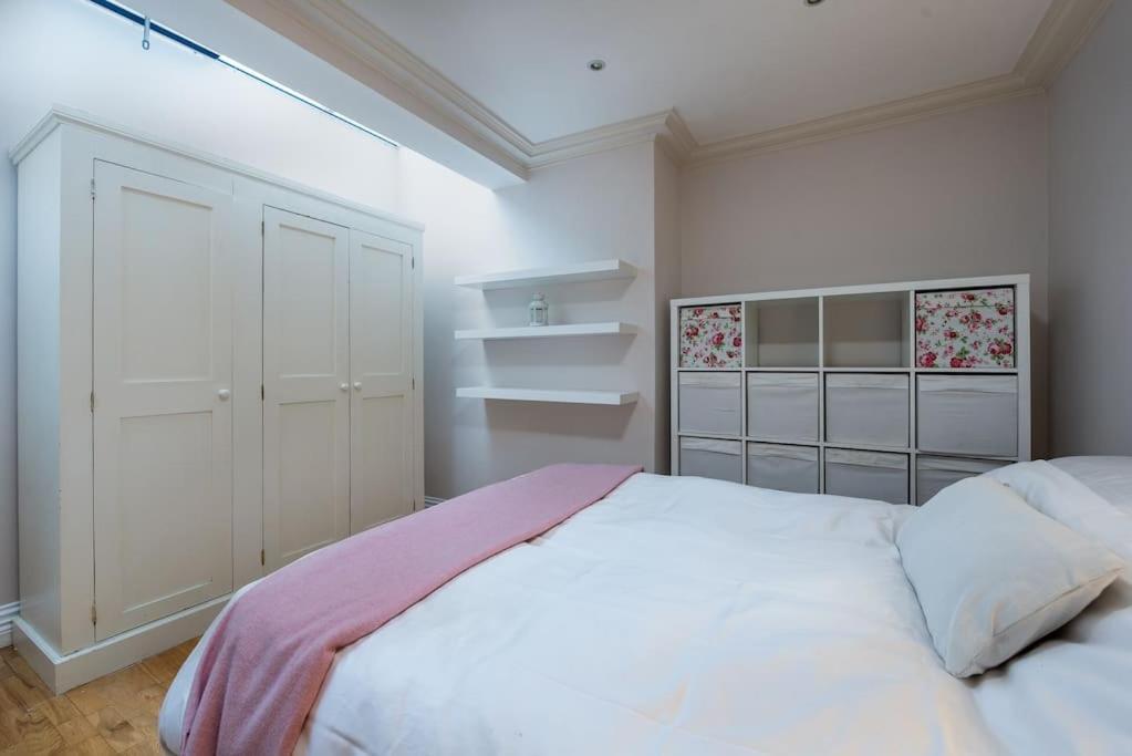 Appartement Pbc Duplex Three Bedroom In Fulham Oak *
