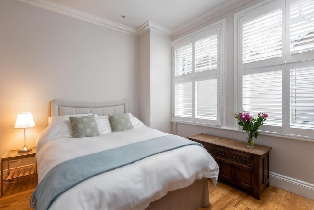 Pbc Duplex Three Bedroom In Fulham Oak Appartement *
