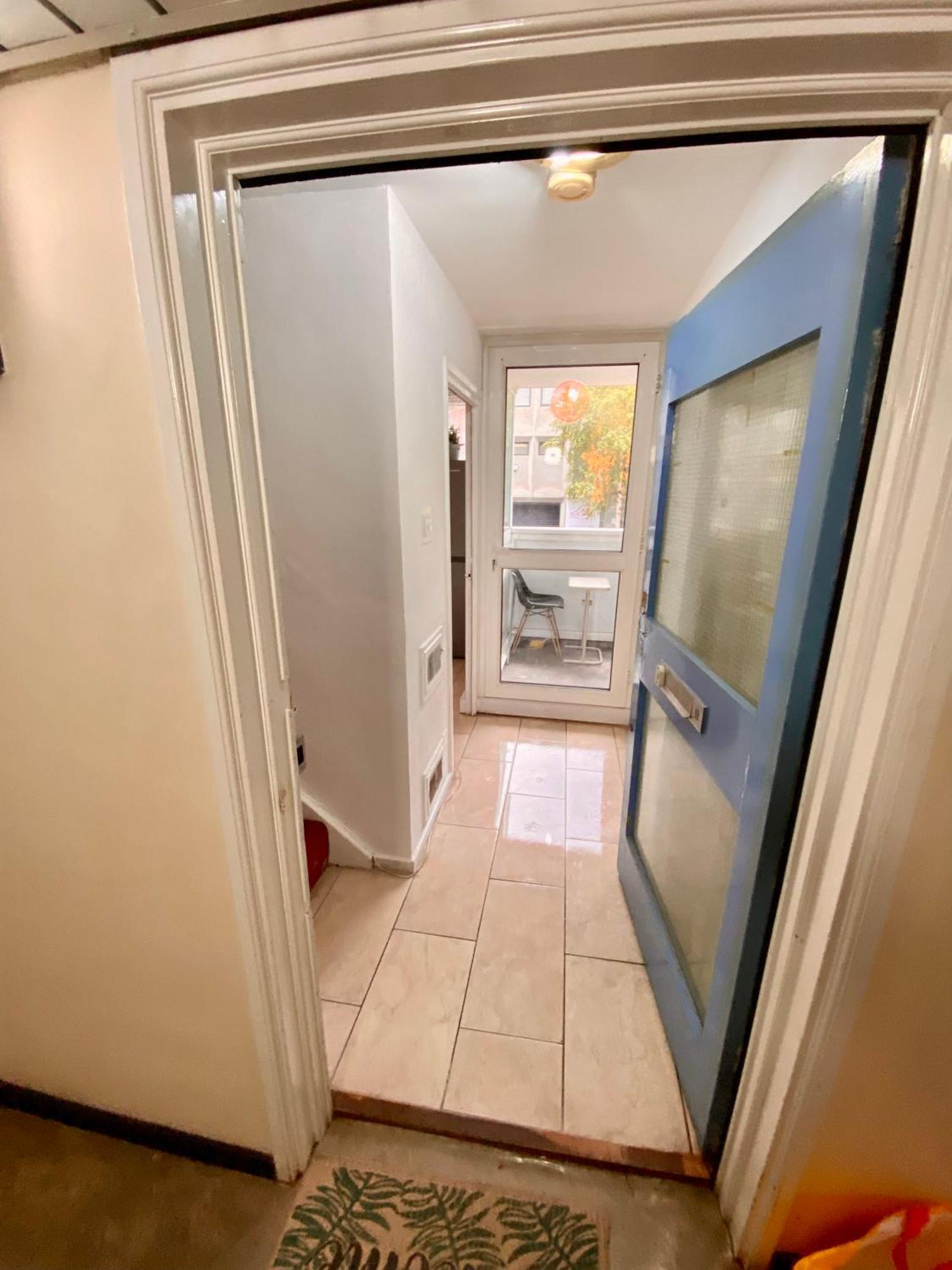 3 Bedroom Flat, Oxford Circus, W1w * Londres
