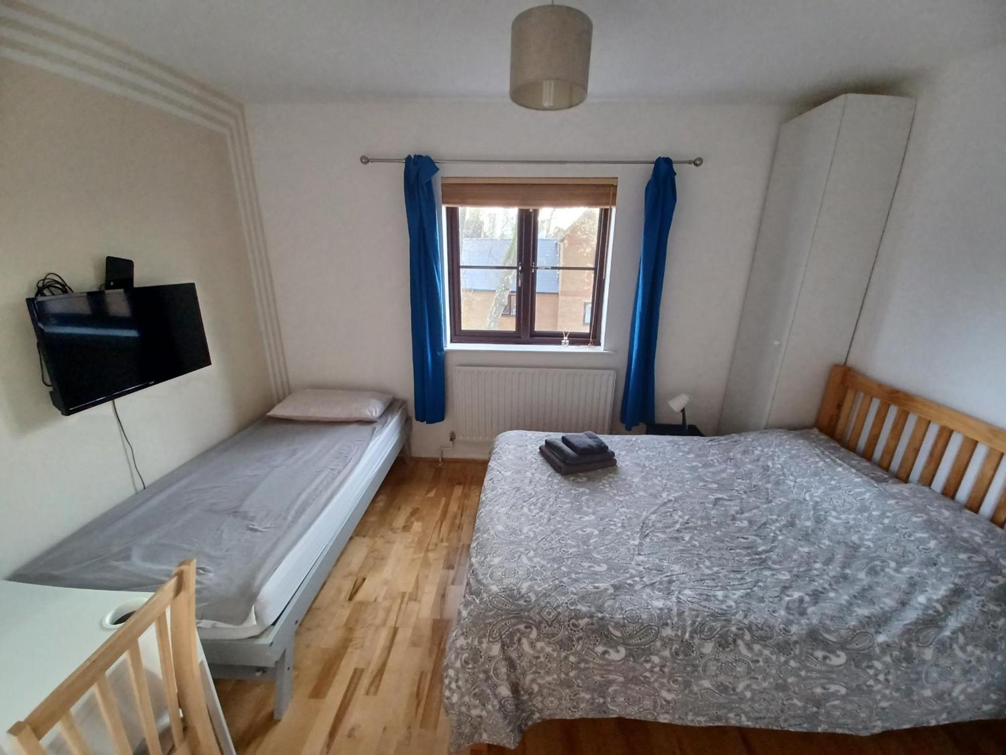 With En-suite And Free Parking London