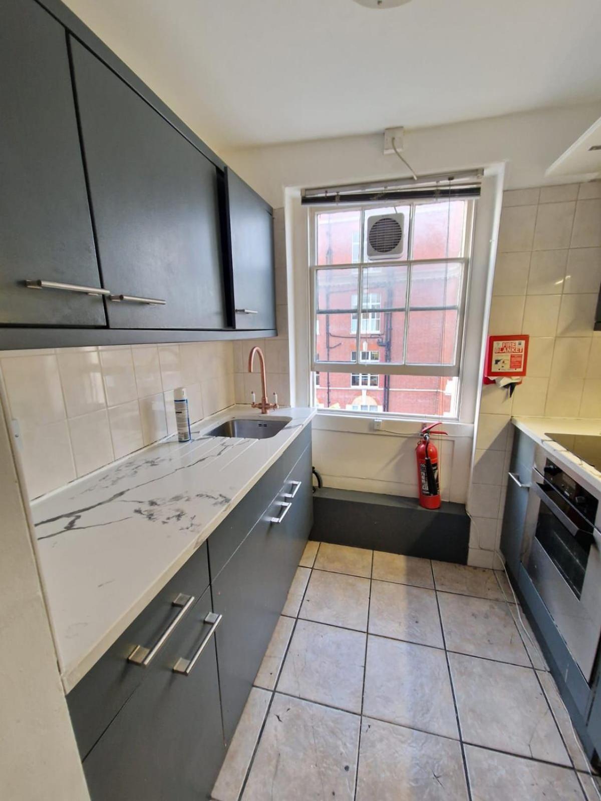 Baker Street Apartamento *