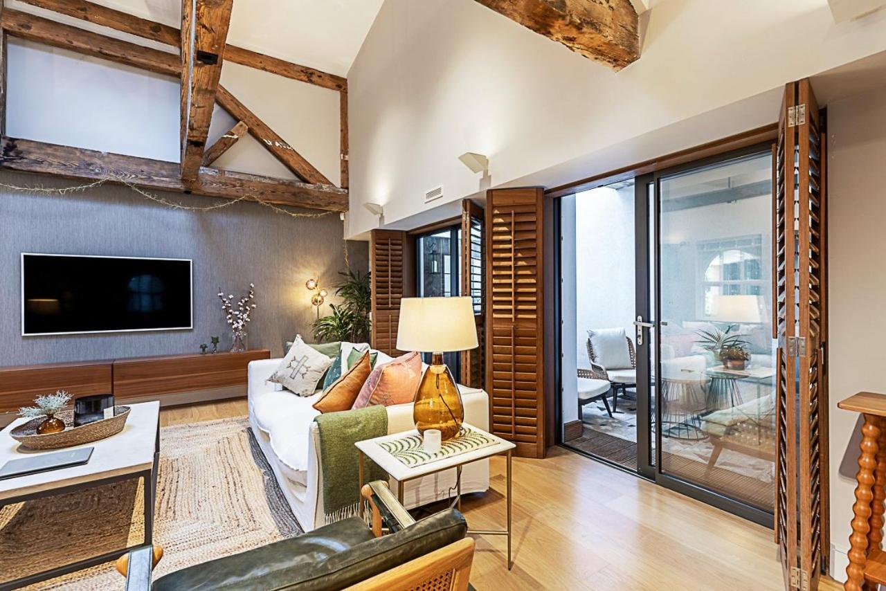 Pepys House A Modern Touch Of History Hébergement de vacances