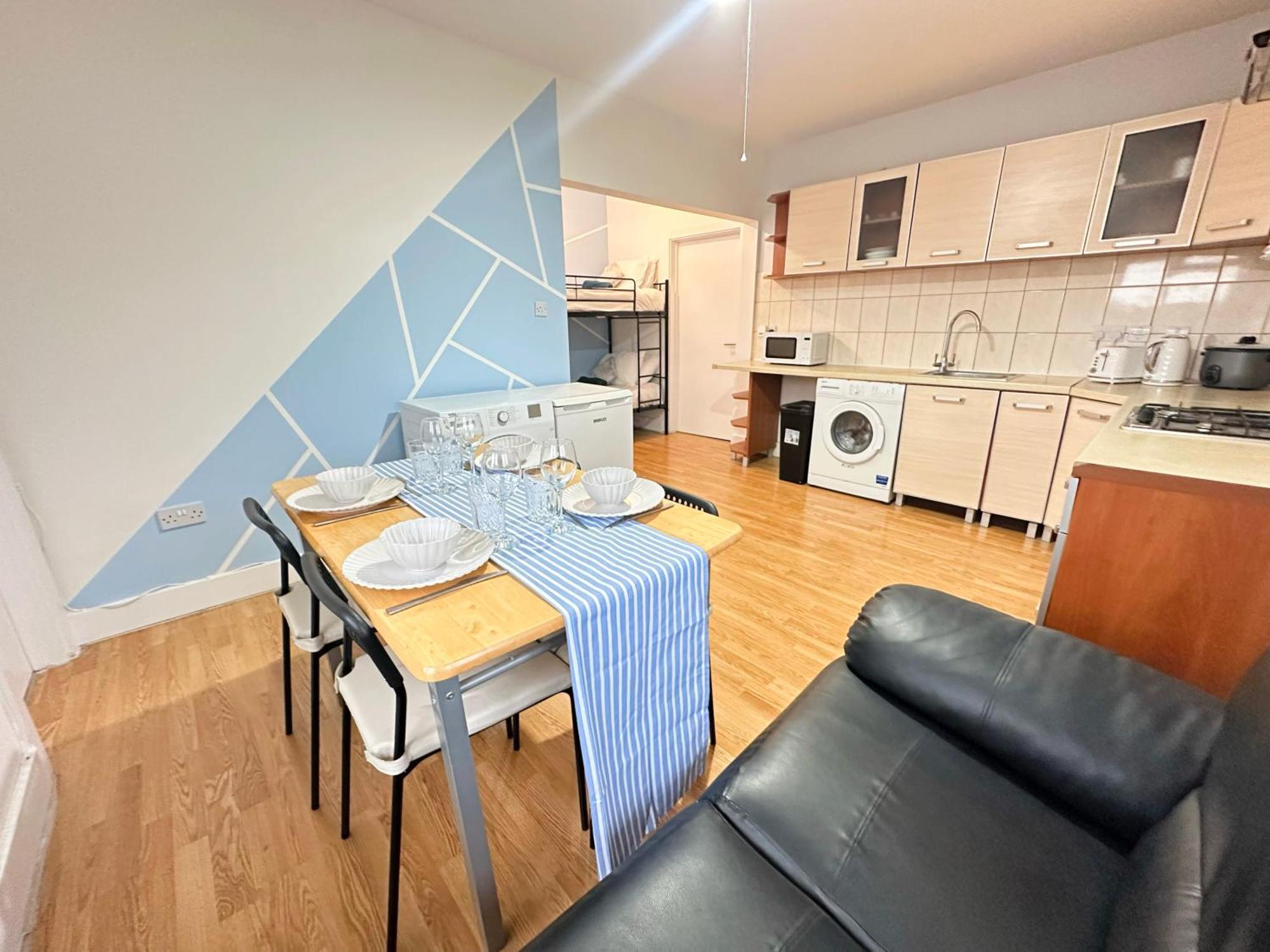 Apartment Acacia Wembley Stadium Apartments, By Edens
