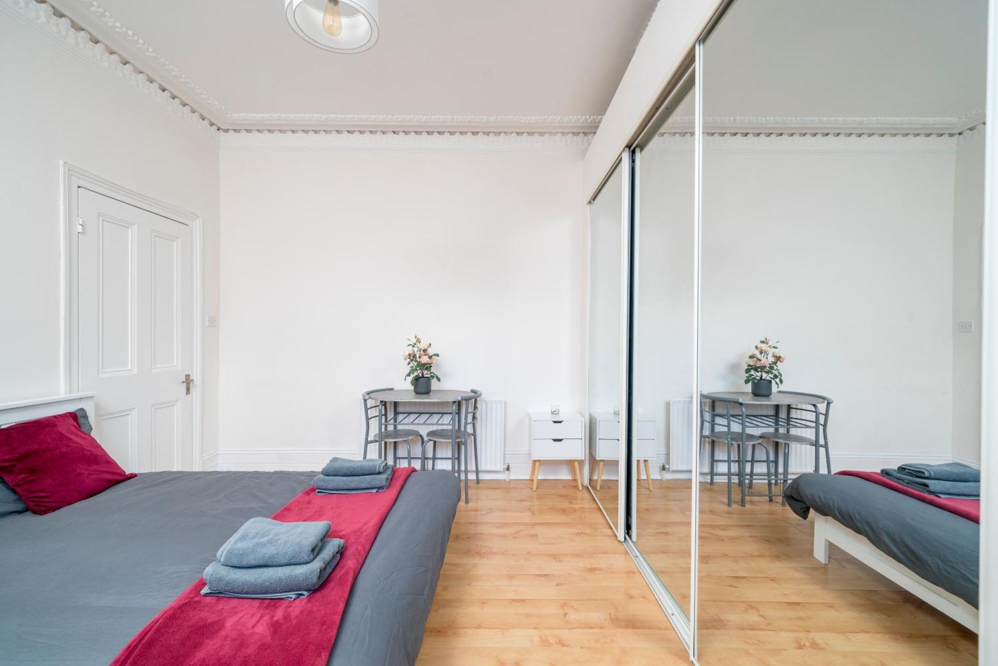 Cozy & Comfy Woodgreen Station 2br 2mins To Metro 20mins To Apartamento Londres