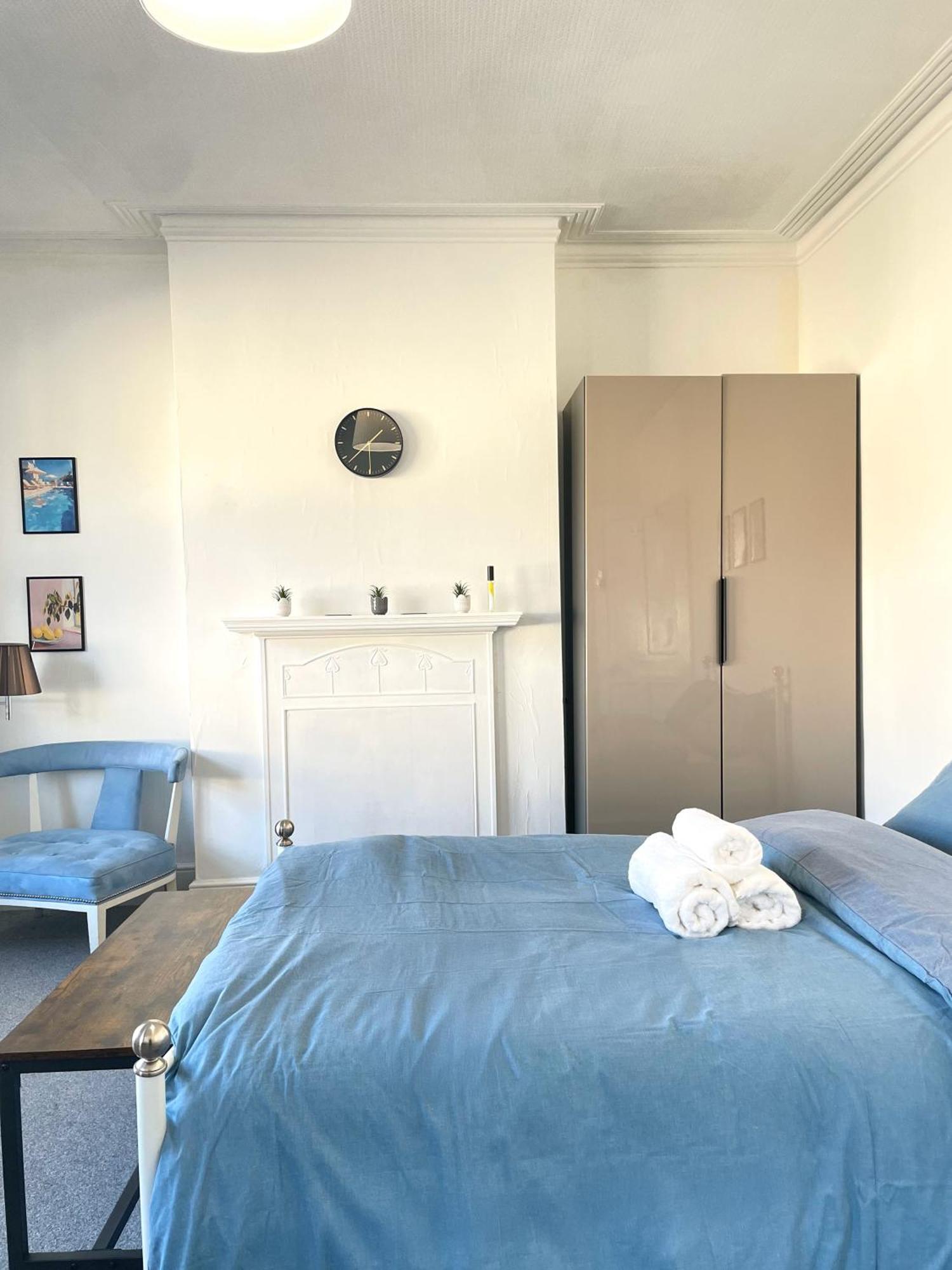 Cosy Double A Stones Throw From Wembley Stadium