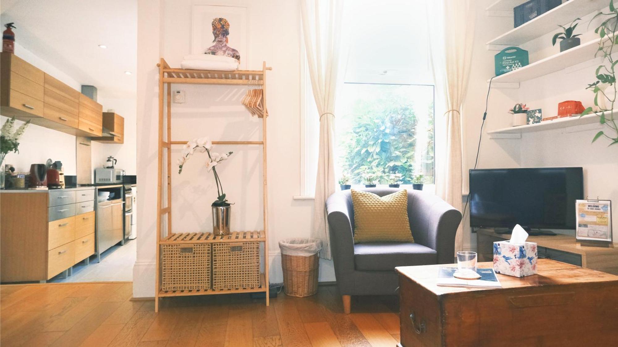 Artsy & Bright Hammersmith 1b1b, Up To 4 People * London