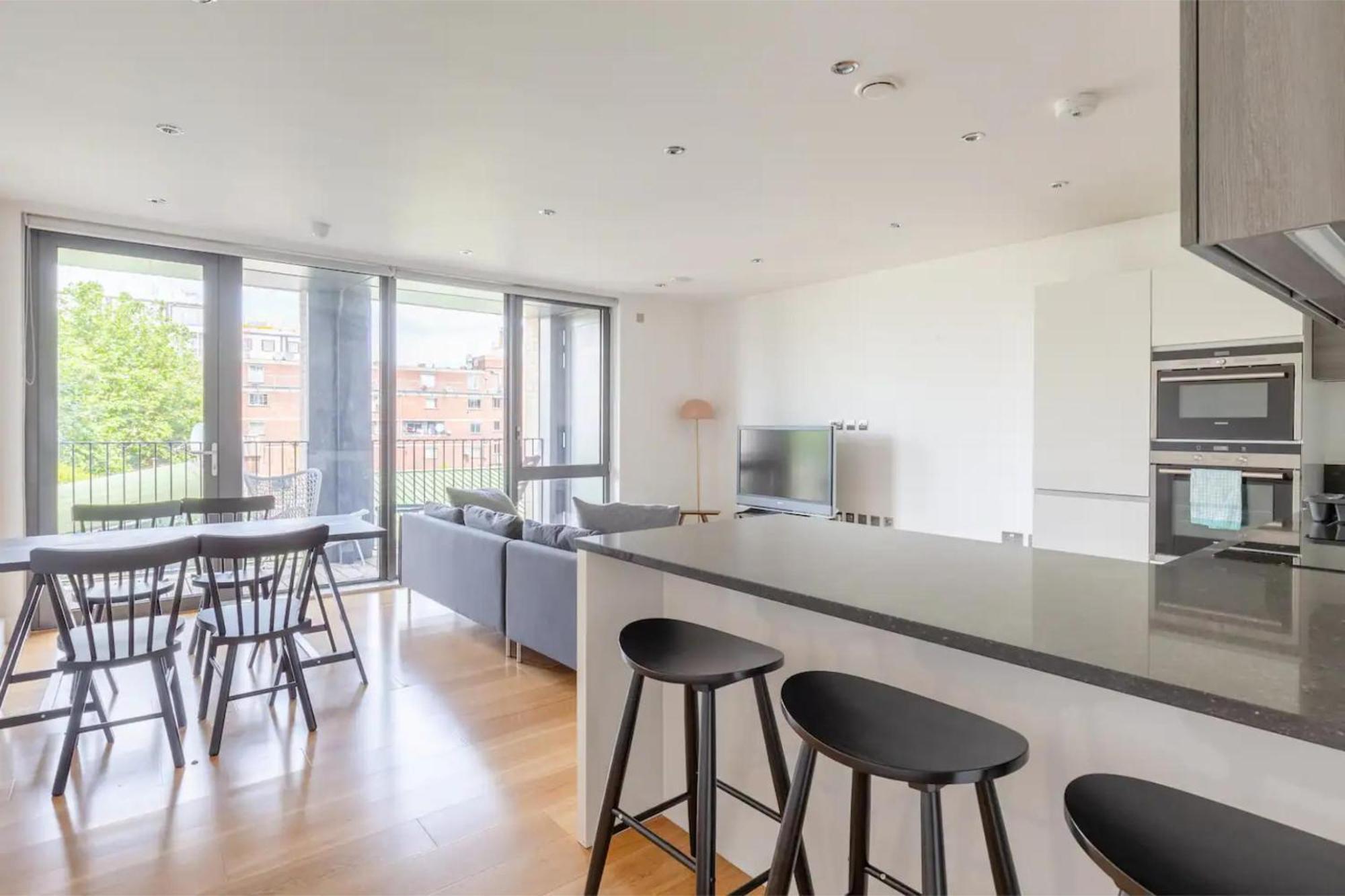 Stylish 2bd Near Notting Hill * Londres