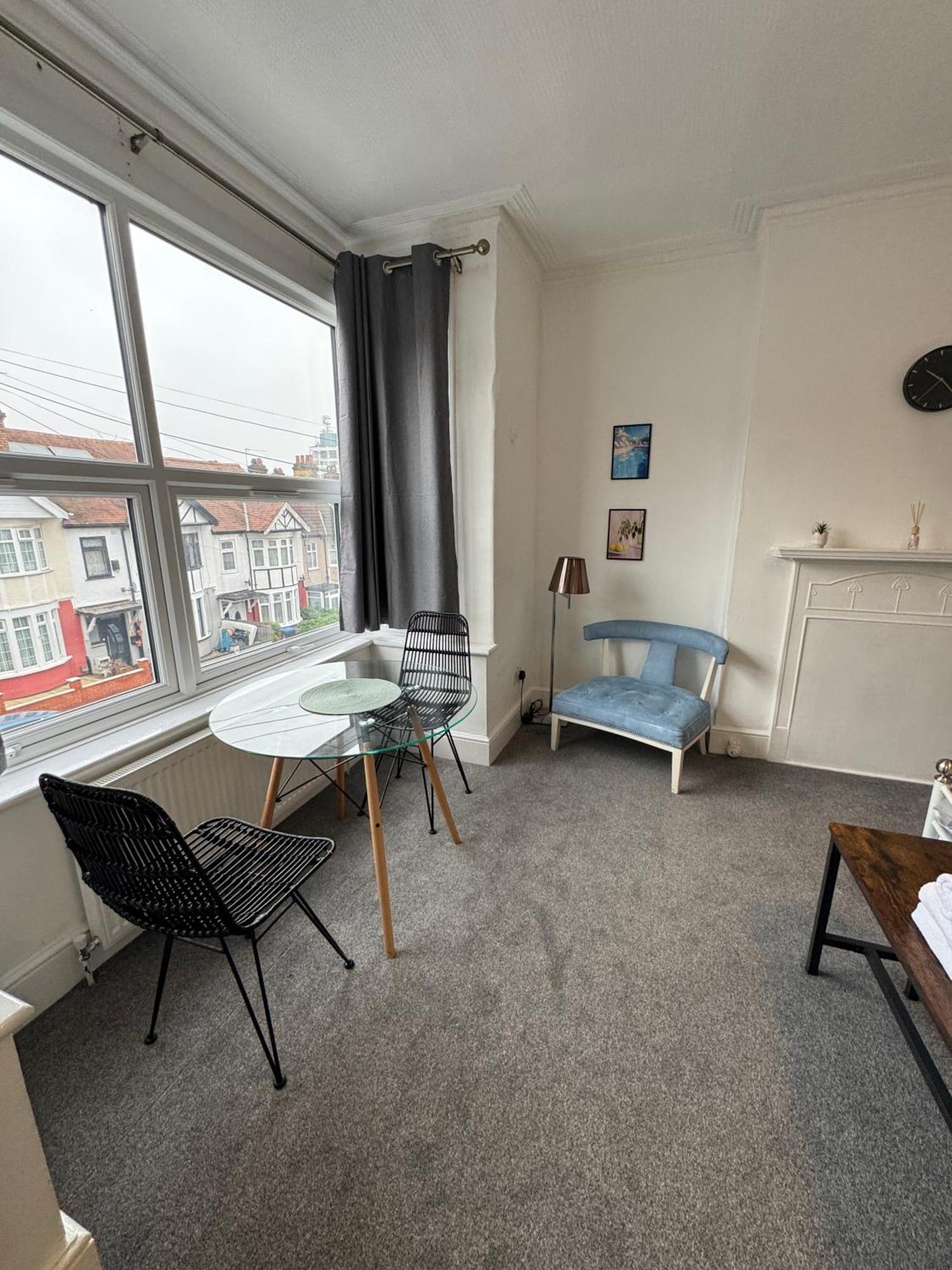 Cosy Double A Stones Throw From Wembley Stadium * Londres
