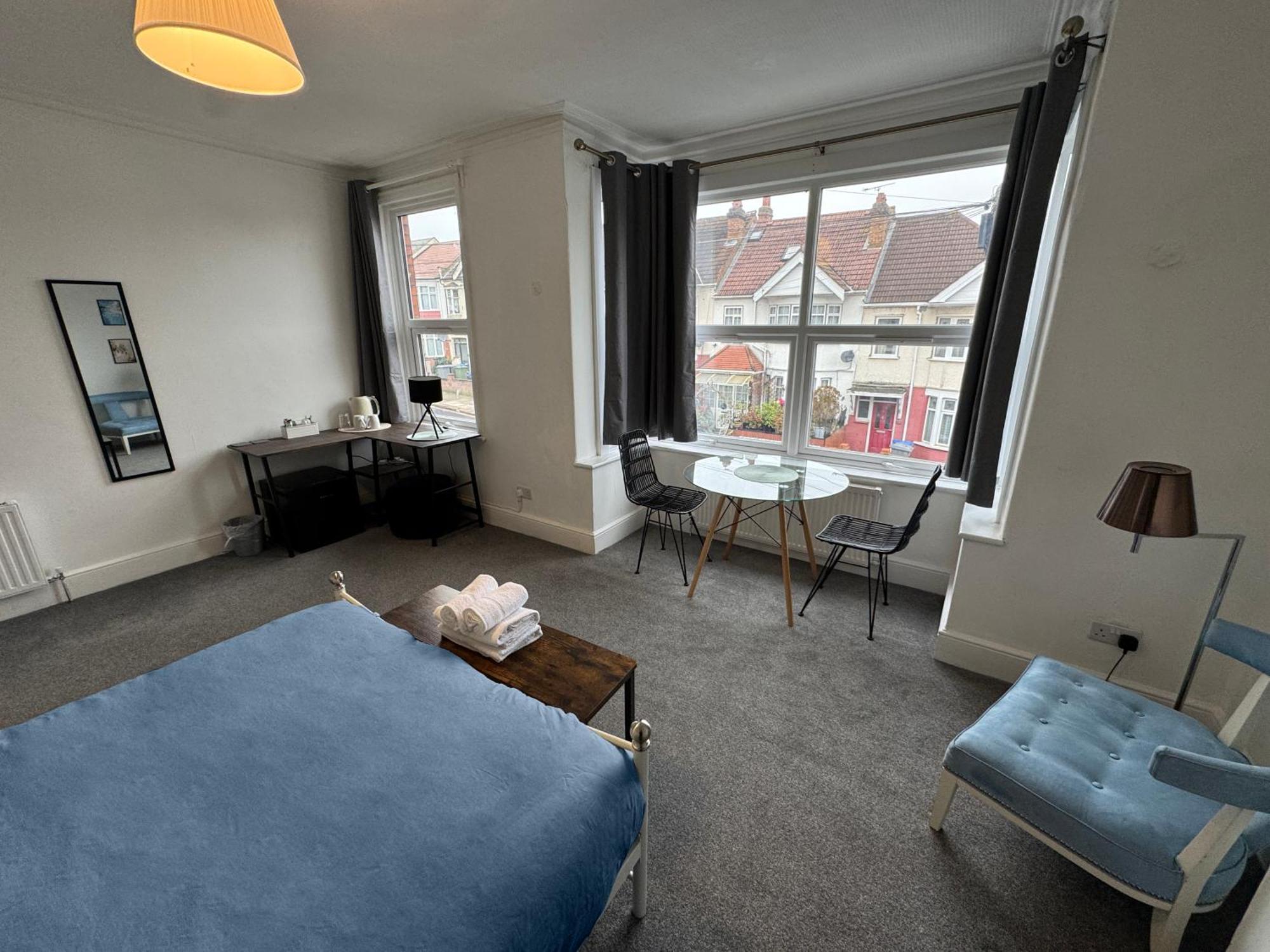 Pensión Cosy Double A Stones Throw From Wembley Stadium