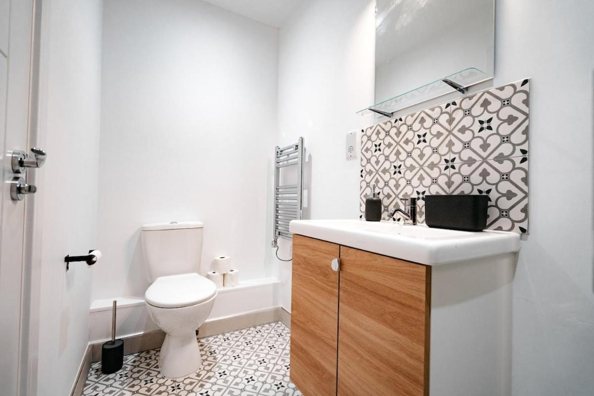 Appartement Modern & Cozy Near Fields Station