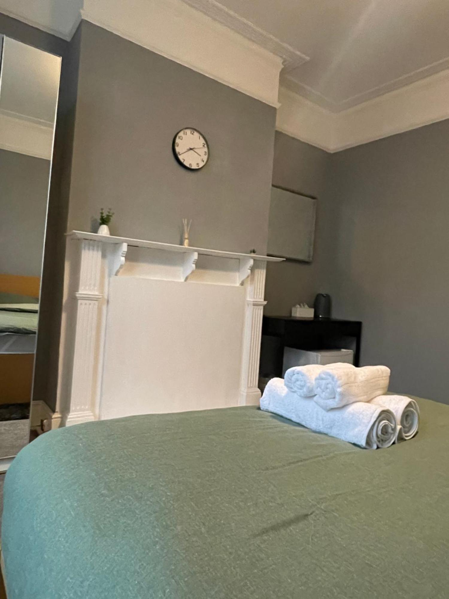Cosy Double A Stones Throw From Wembley Stadium Pensión Londres