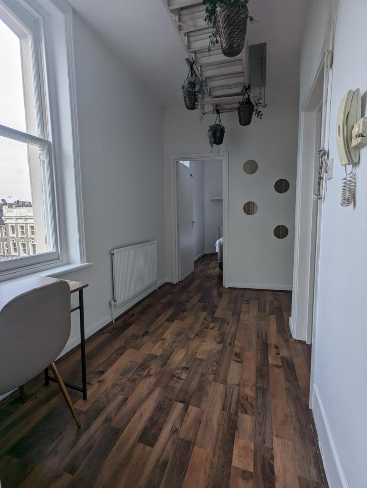 2br Earls Court Prime Location Appartement