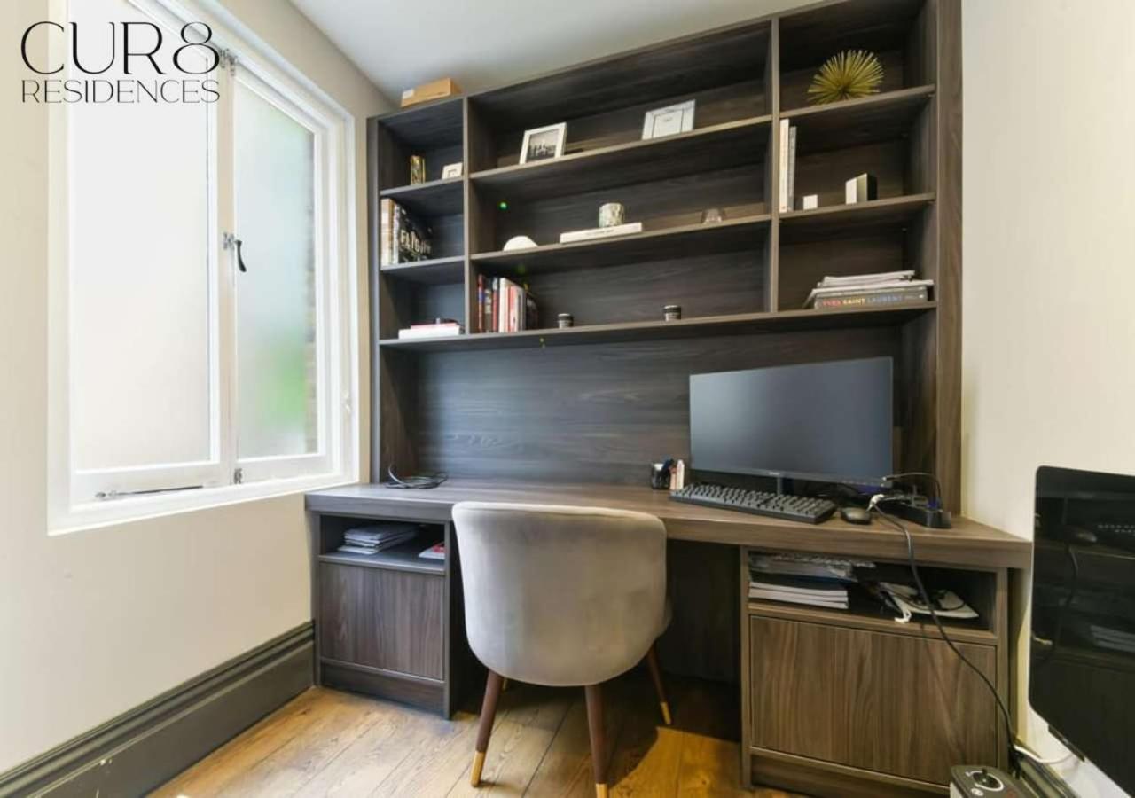 Luxury Chelsea House With Parking Holiday home