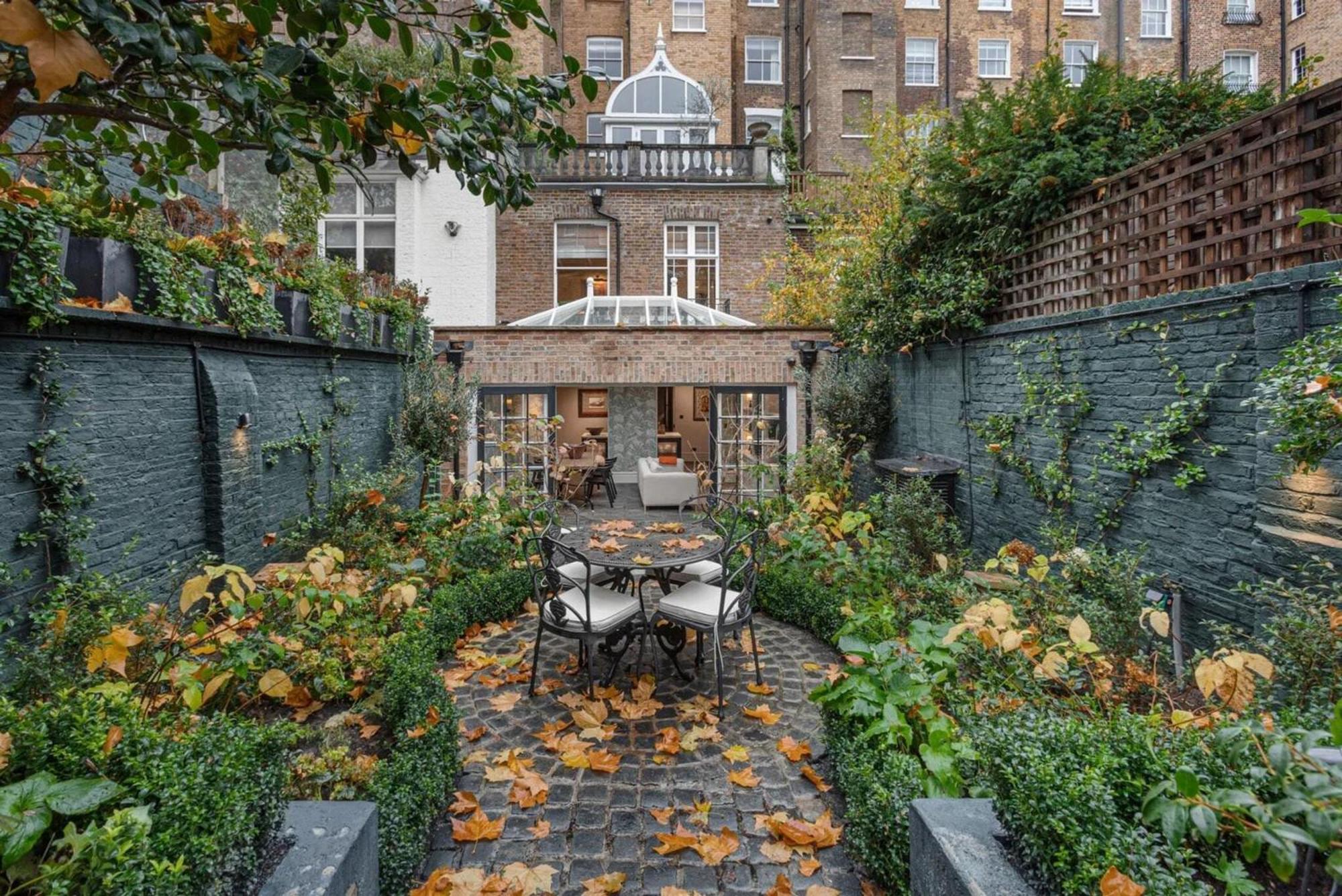 37 Cadogan Place Exquisite Maisonette Сasa de vacaciones Londres