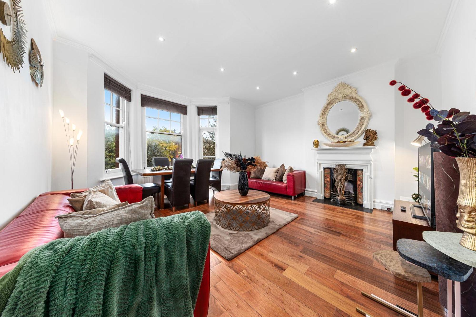 Appartement 3 Bedroom Sloane Square Kings Road Chelsea Bm1 *