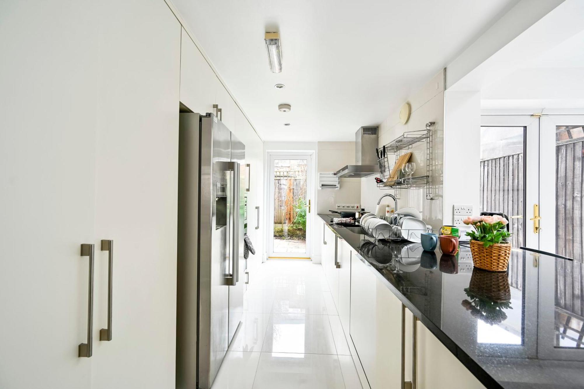 Lovely 4 Bedrooms Entire House In Hammersmith * Londres