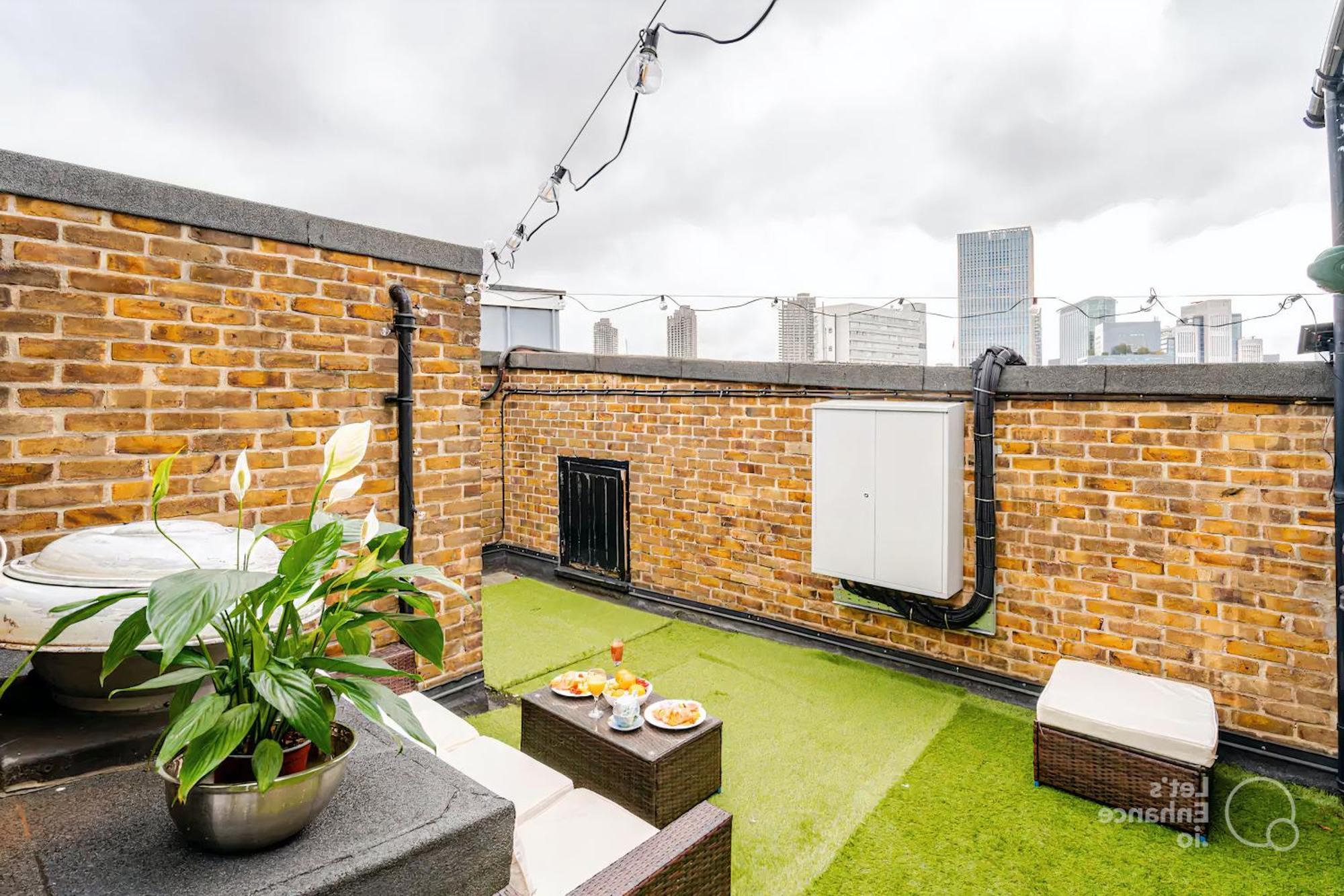 Rooftop By Keyhol Holidays *