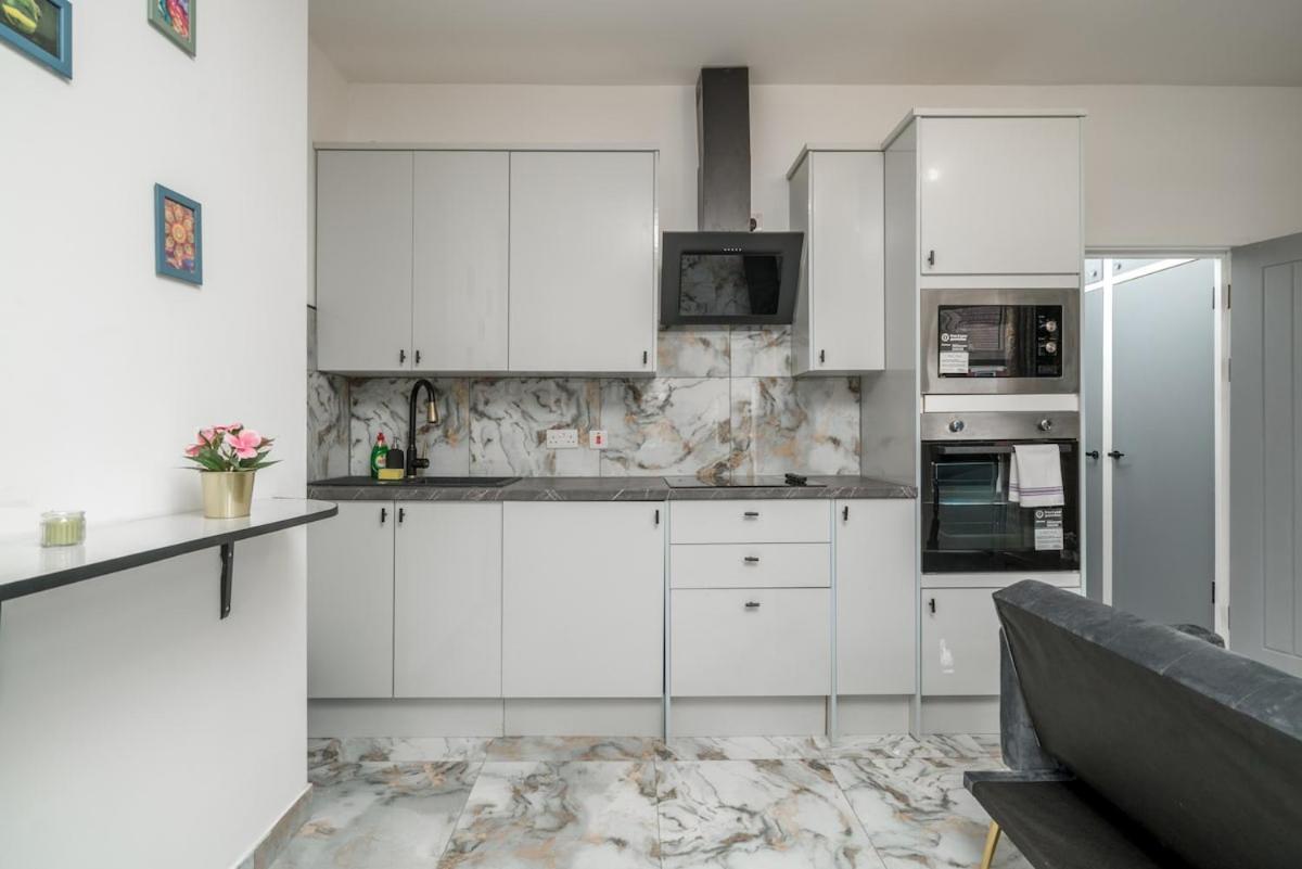 Appartement Harlesden, - Stylish Two-bedroom