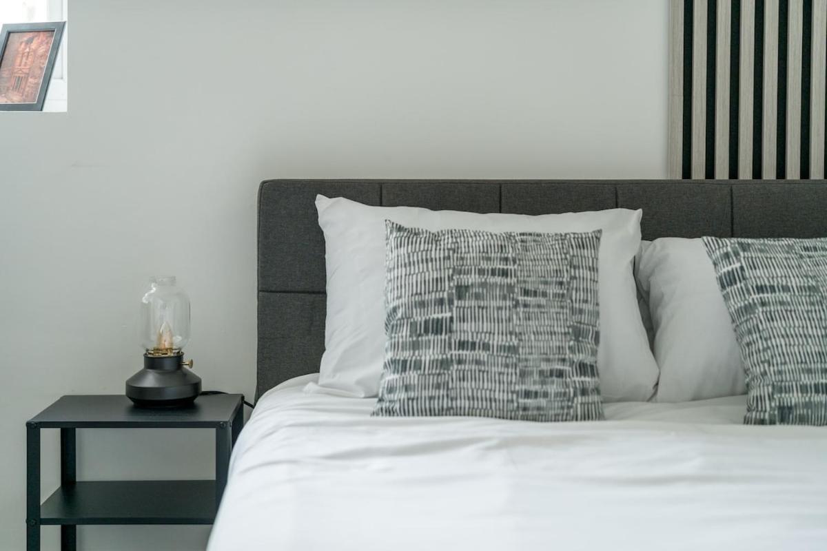 Harlesden, - Stylish Two-bedroom Appartement