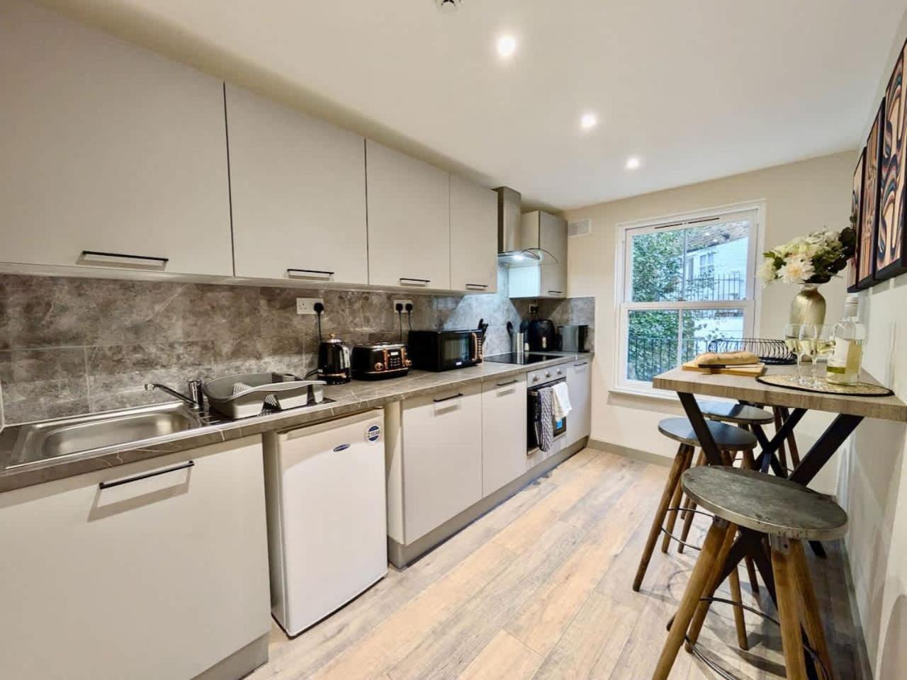 Apartment Heart Of Battersea Balcony Fast Wifi Netflix Wd
