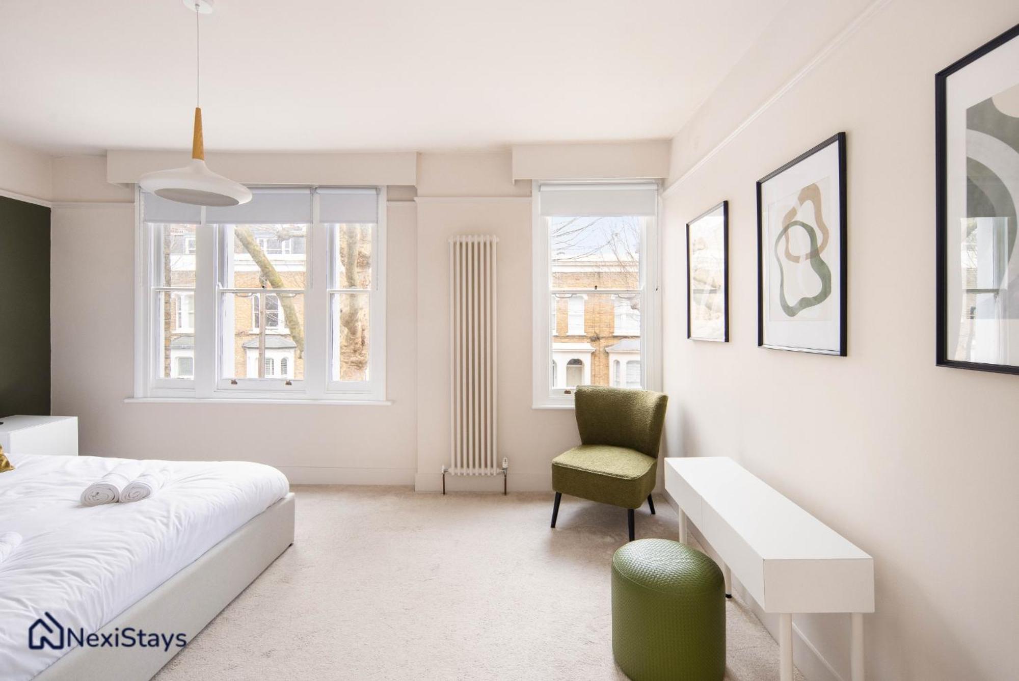 10 Mins Walk To The Oval, The Kennington Retreat Londres
