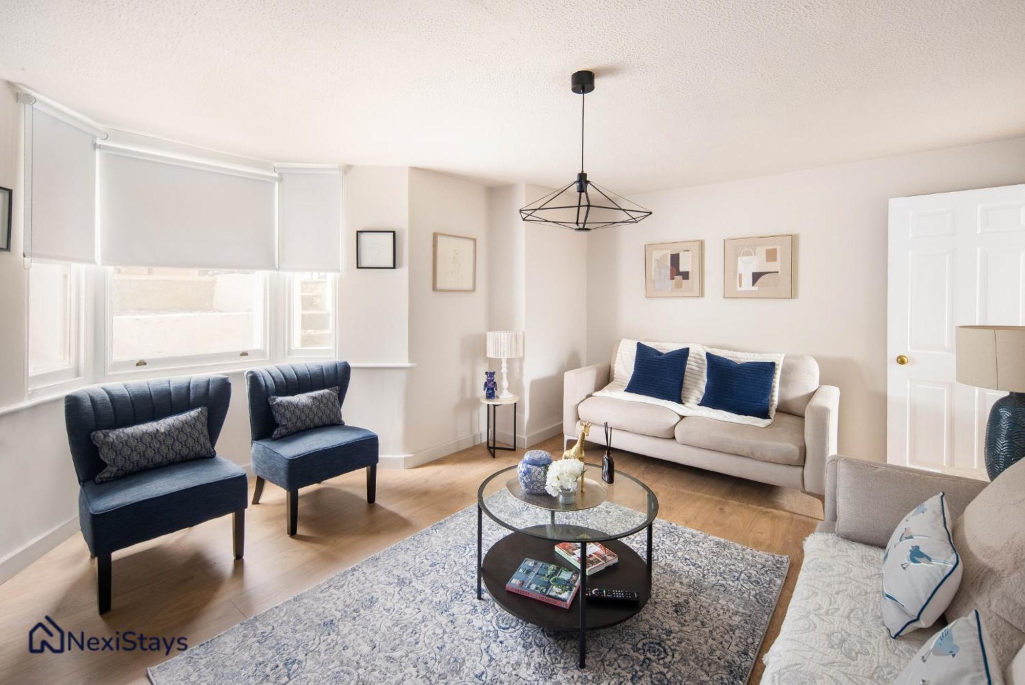 10 Mins Walk To The Oval, The Kennington Retreat Appartement