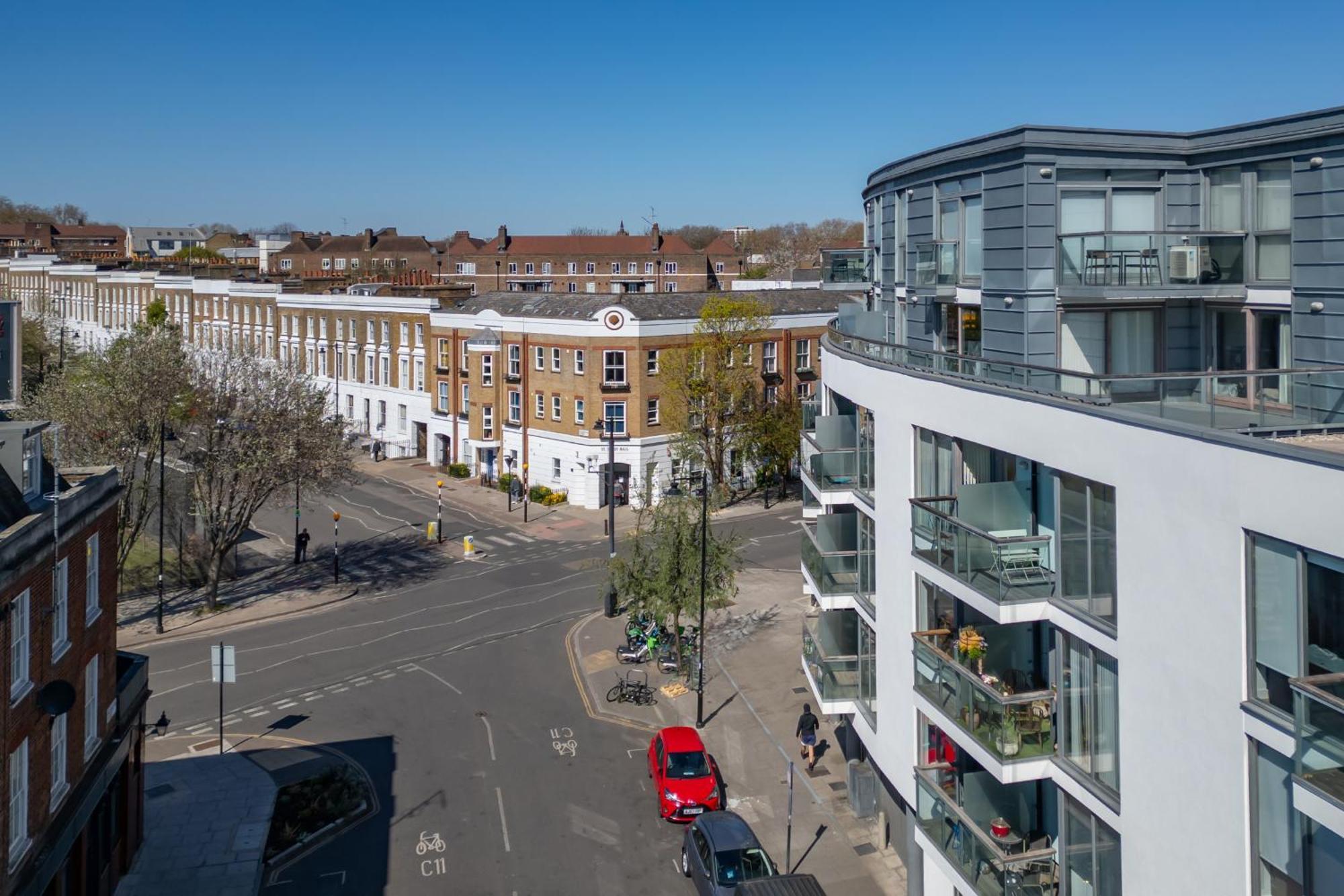 The Angel Residence, Sleeps 4