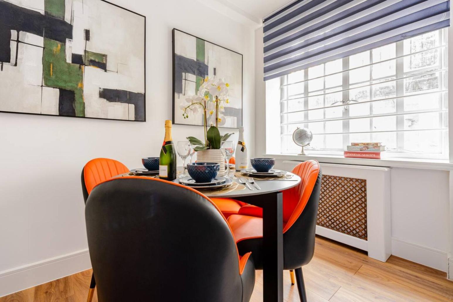 Private 2 Beds By Mayfair * Londen