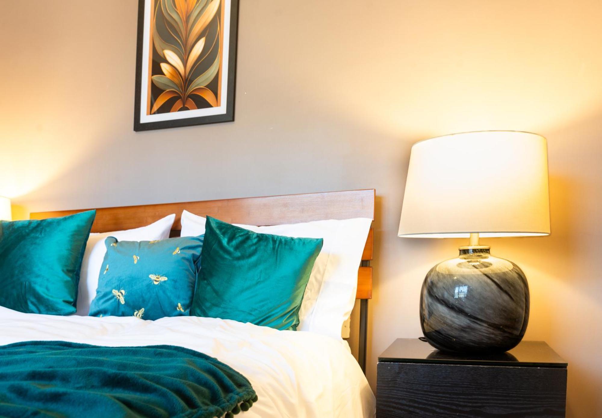 Apartamento Viewpoint - Modern Big 2 Bedroom - Ideal For Longer & Business Travel *
