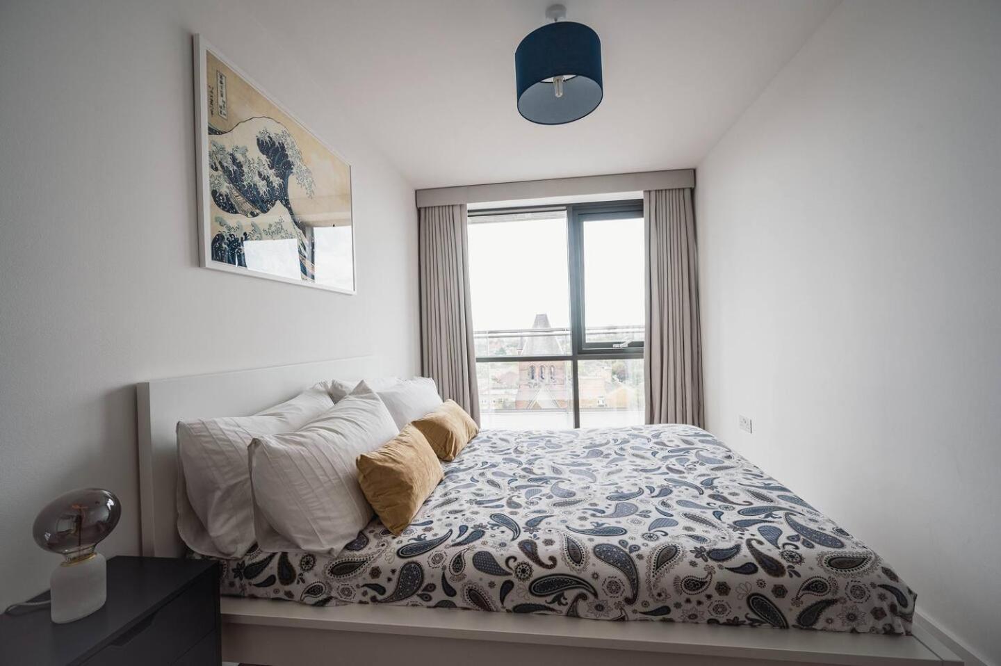 Pass The Keys 3 Bed 2 Bath With Stunning Views From The 8th Fl Apartamento Londres