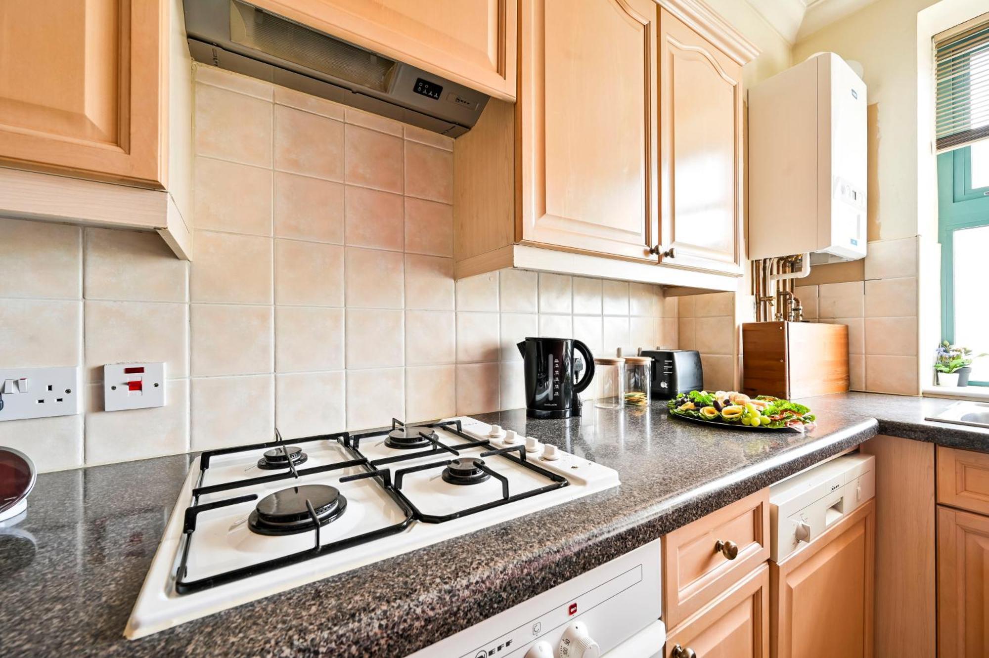 Stylish Kilburn Escape - Boutique Living In * London