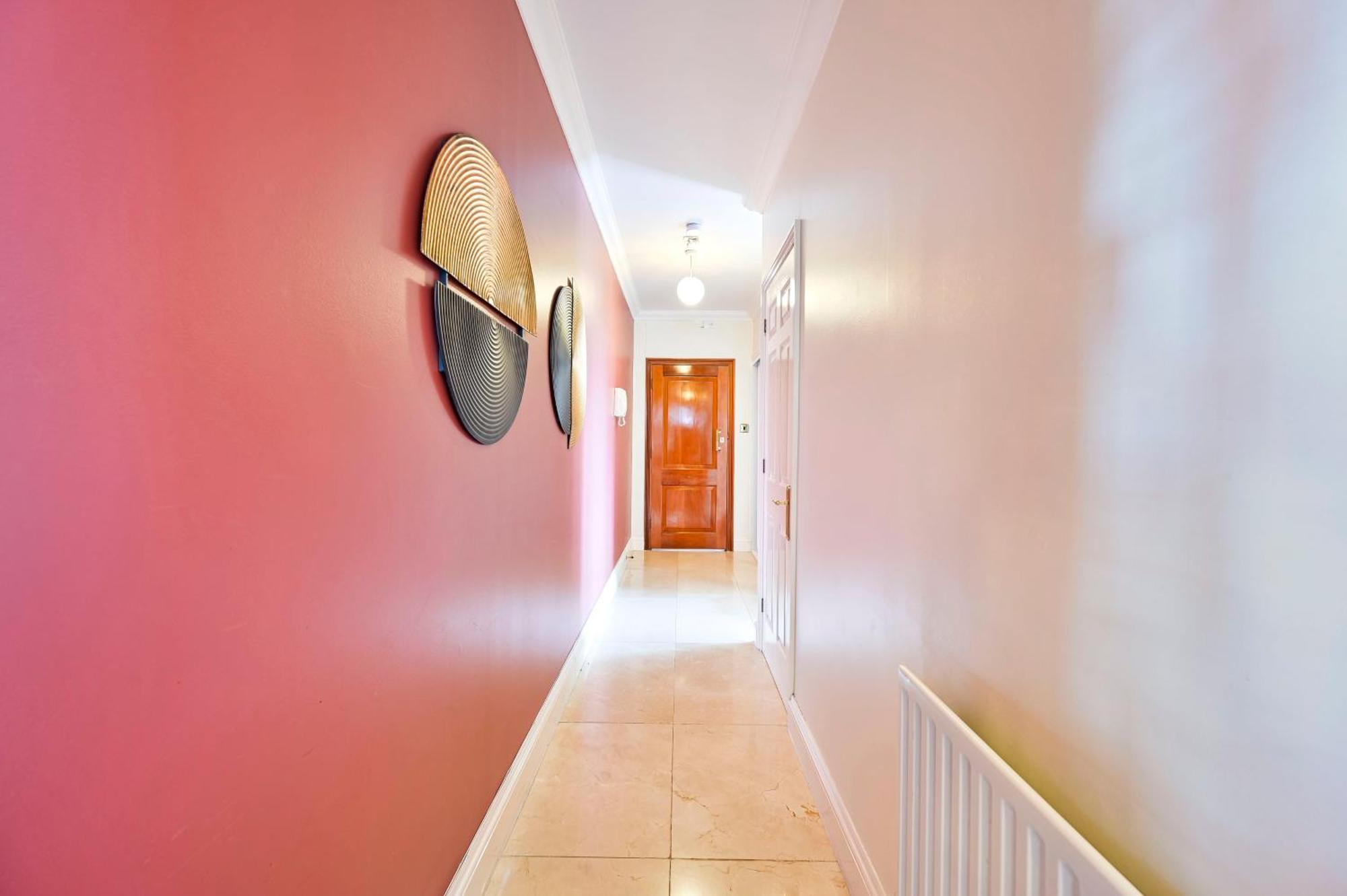 Stylish Kilburn Escape - Boutique Living In Apartment