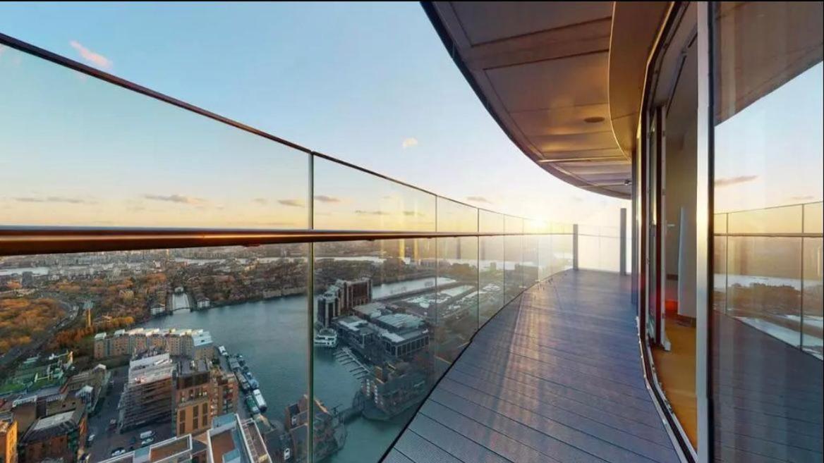 Luxurious Modern Canary Wharf - Views Appartement *
