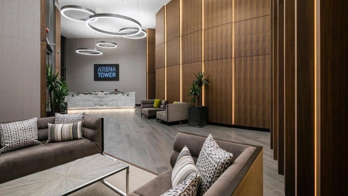 Luxurious Modern Canary Wharf - Views