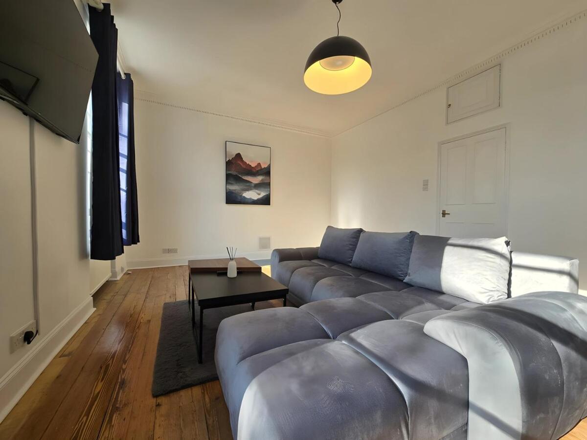Westminster High Ceiling Appartement Londres