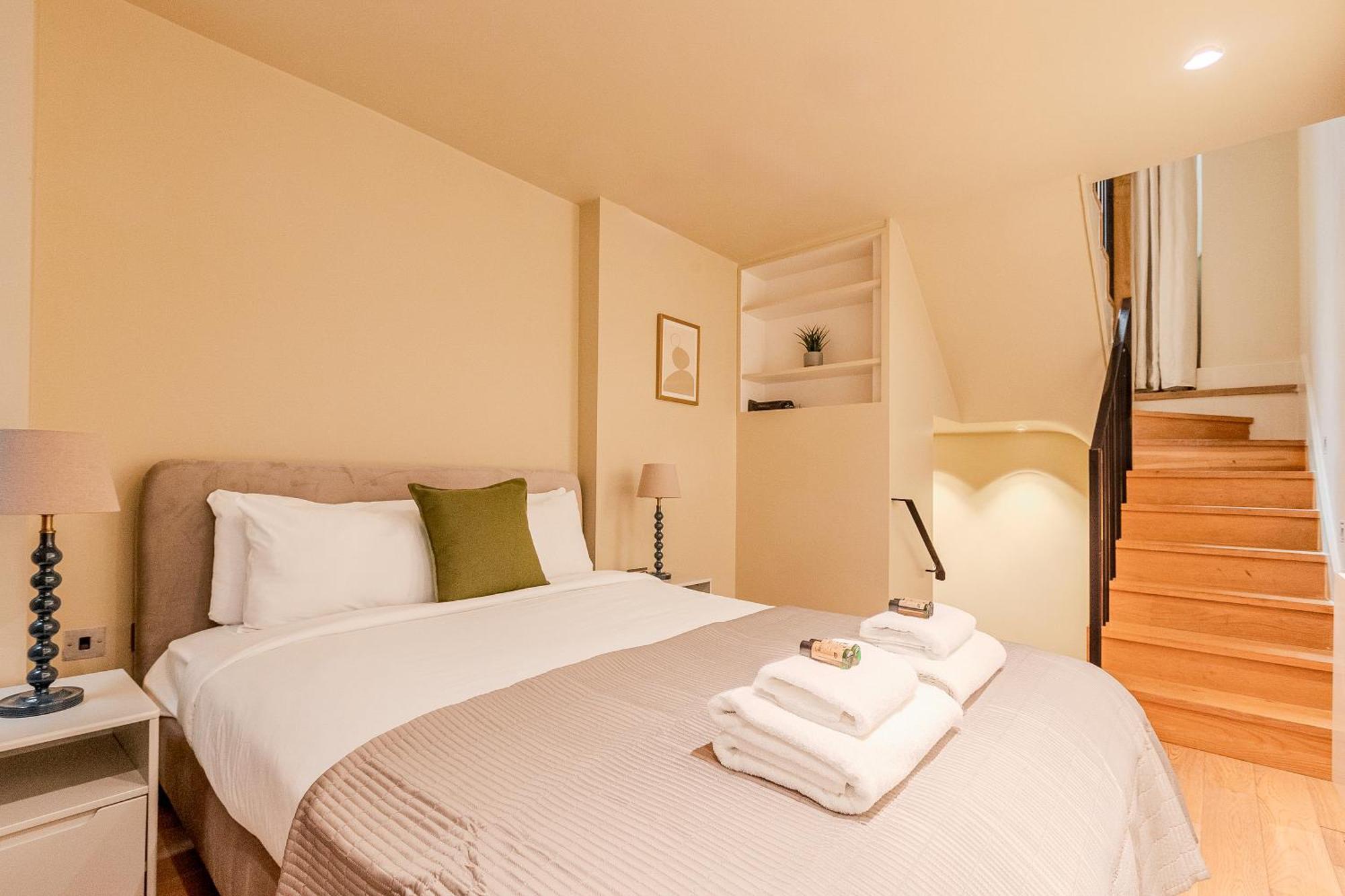 St Paul's I Your Apartamento