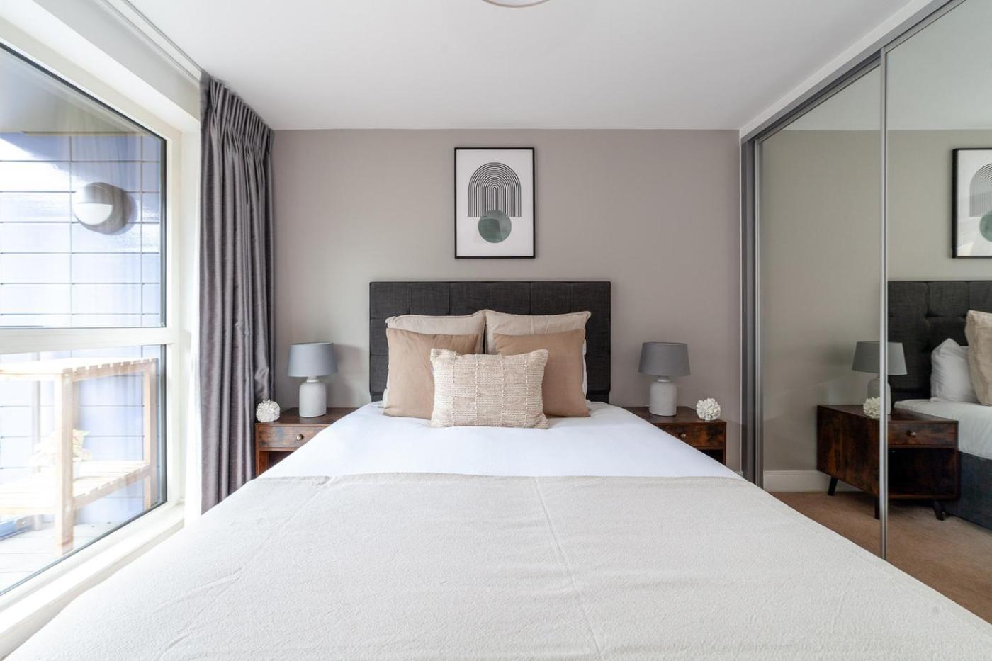 Modern & Quiet Islington Near King's Cross Londen